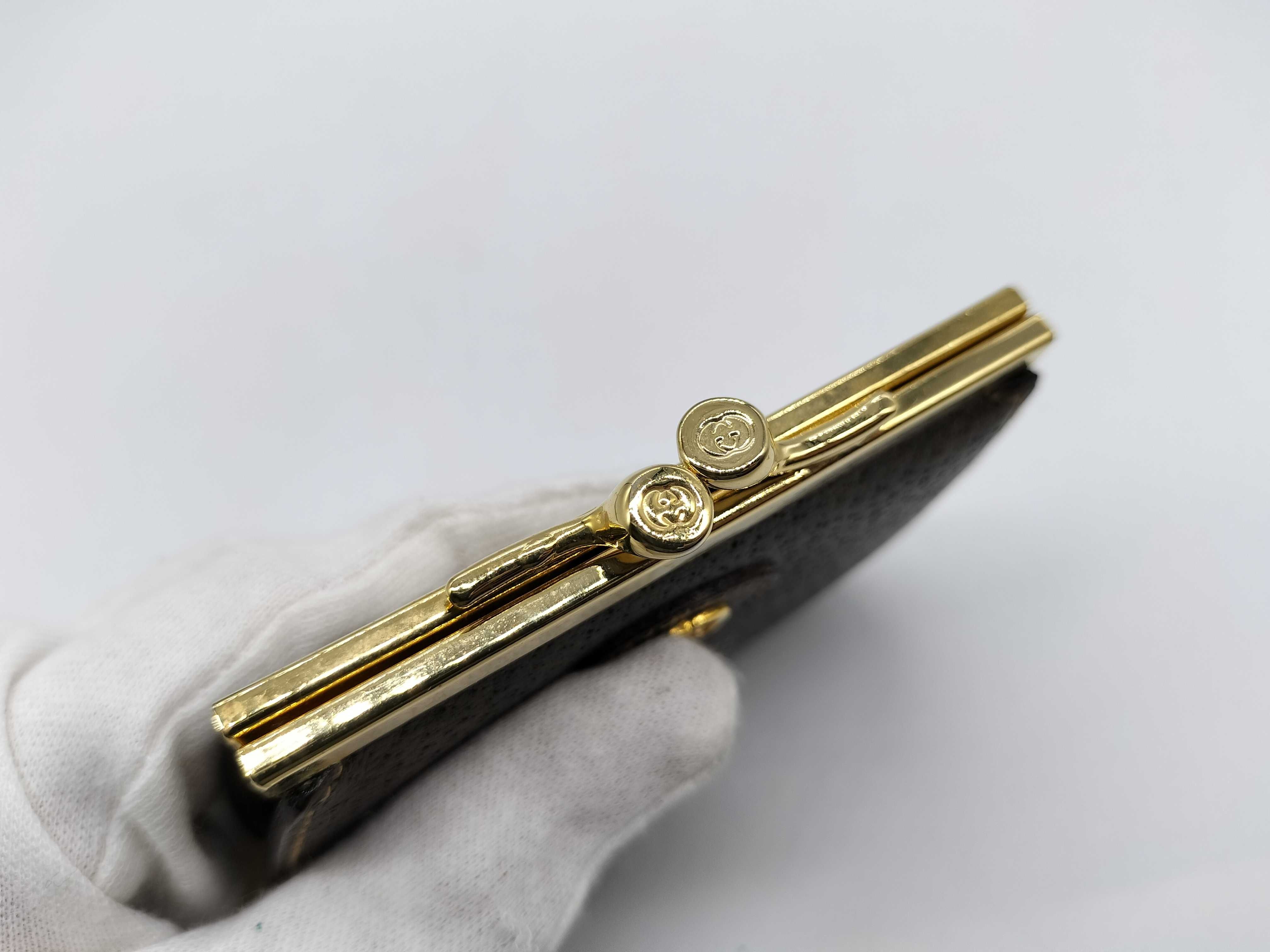 Old Gucci coin purse — view 11