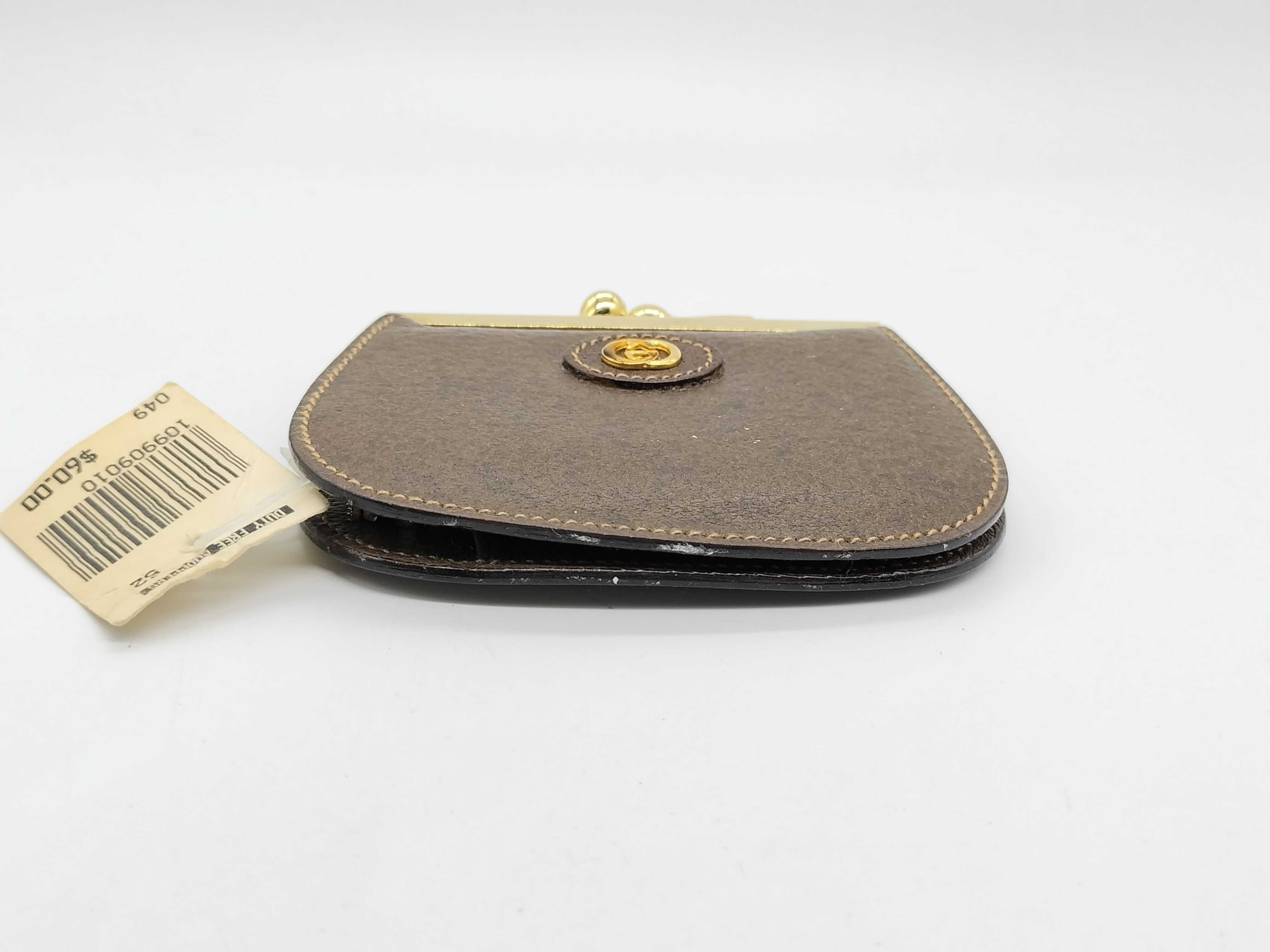 Old Gucci coin purse — view 3