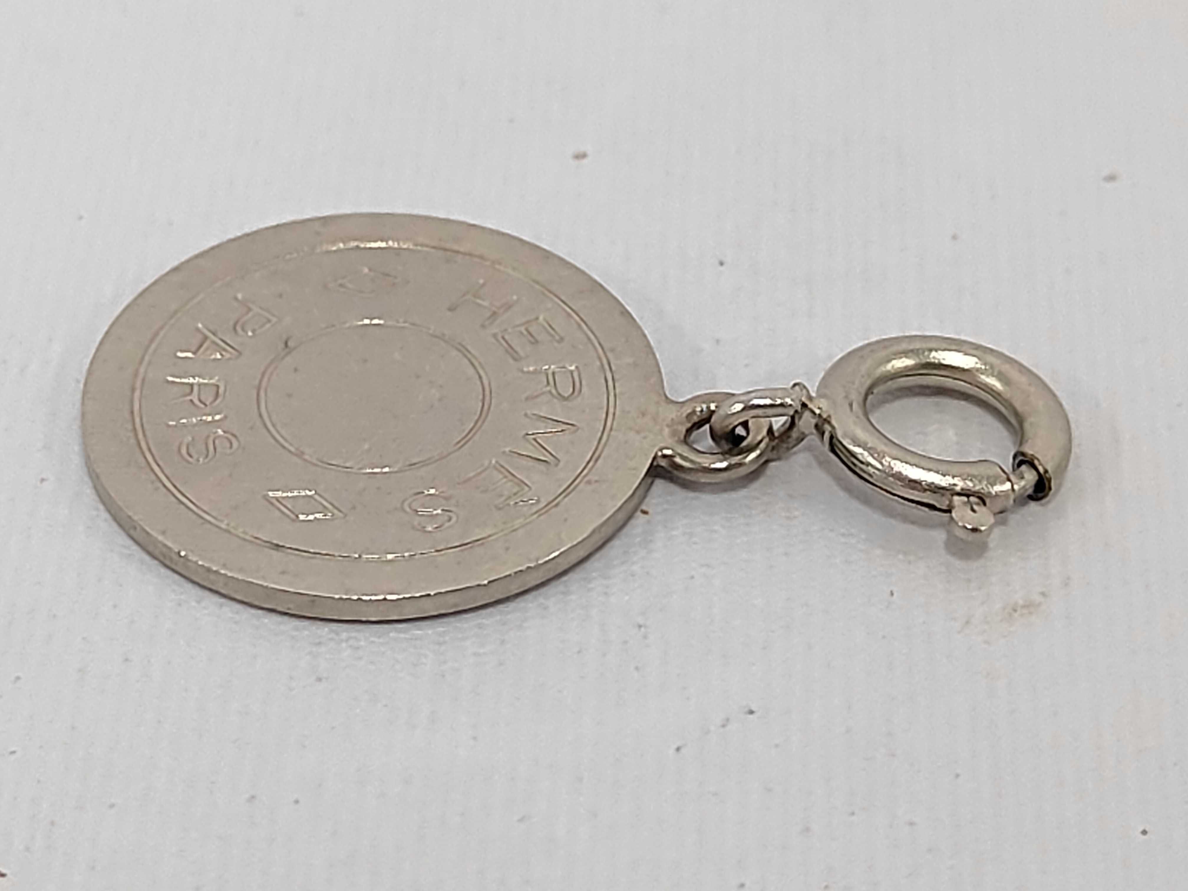 Sellier Pendant Top Other Accessories — view 5