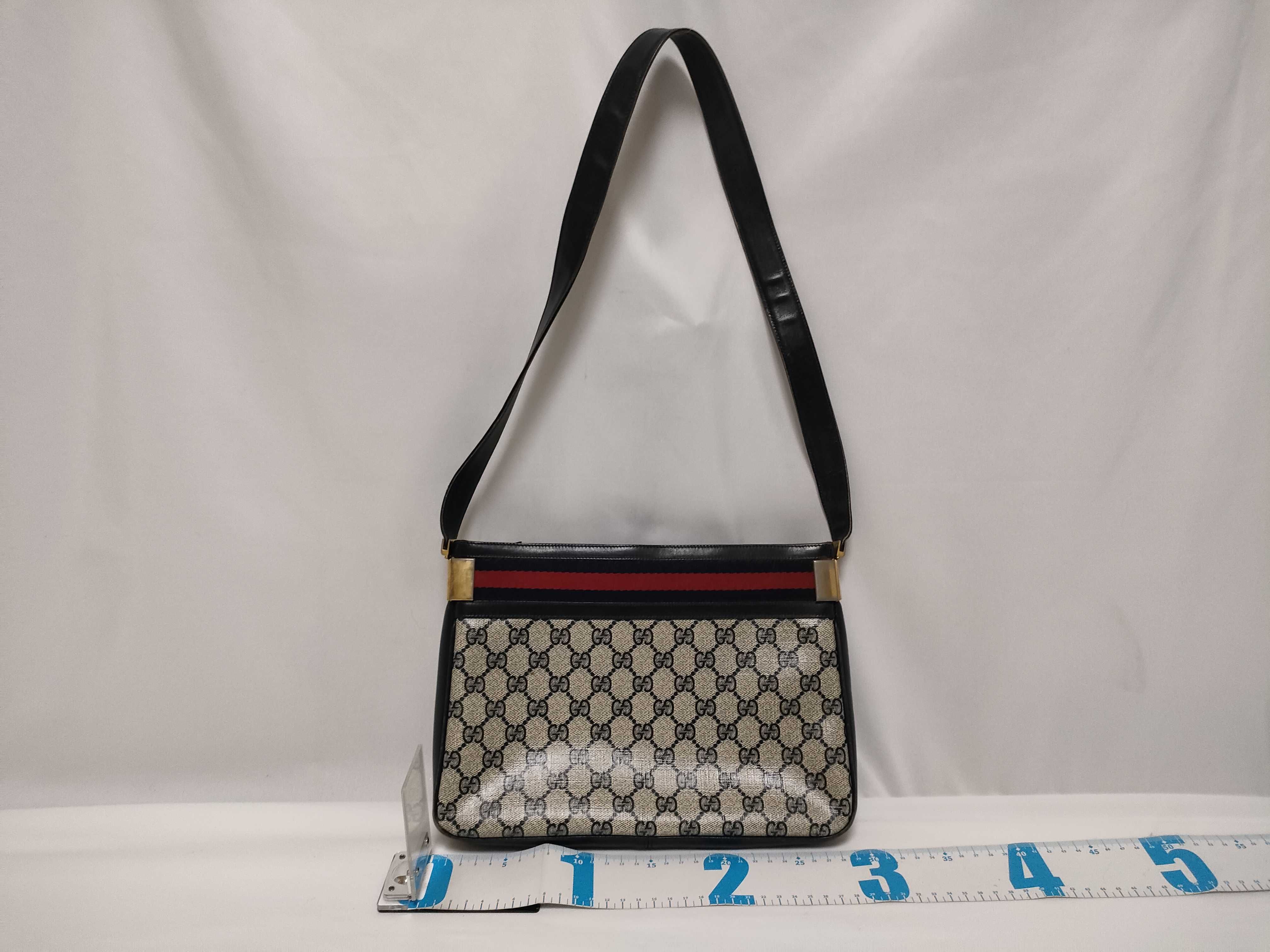 GG Old Gucci Bag Shoulder Bag — view 2