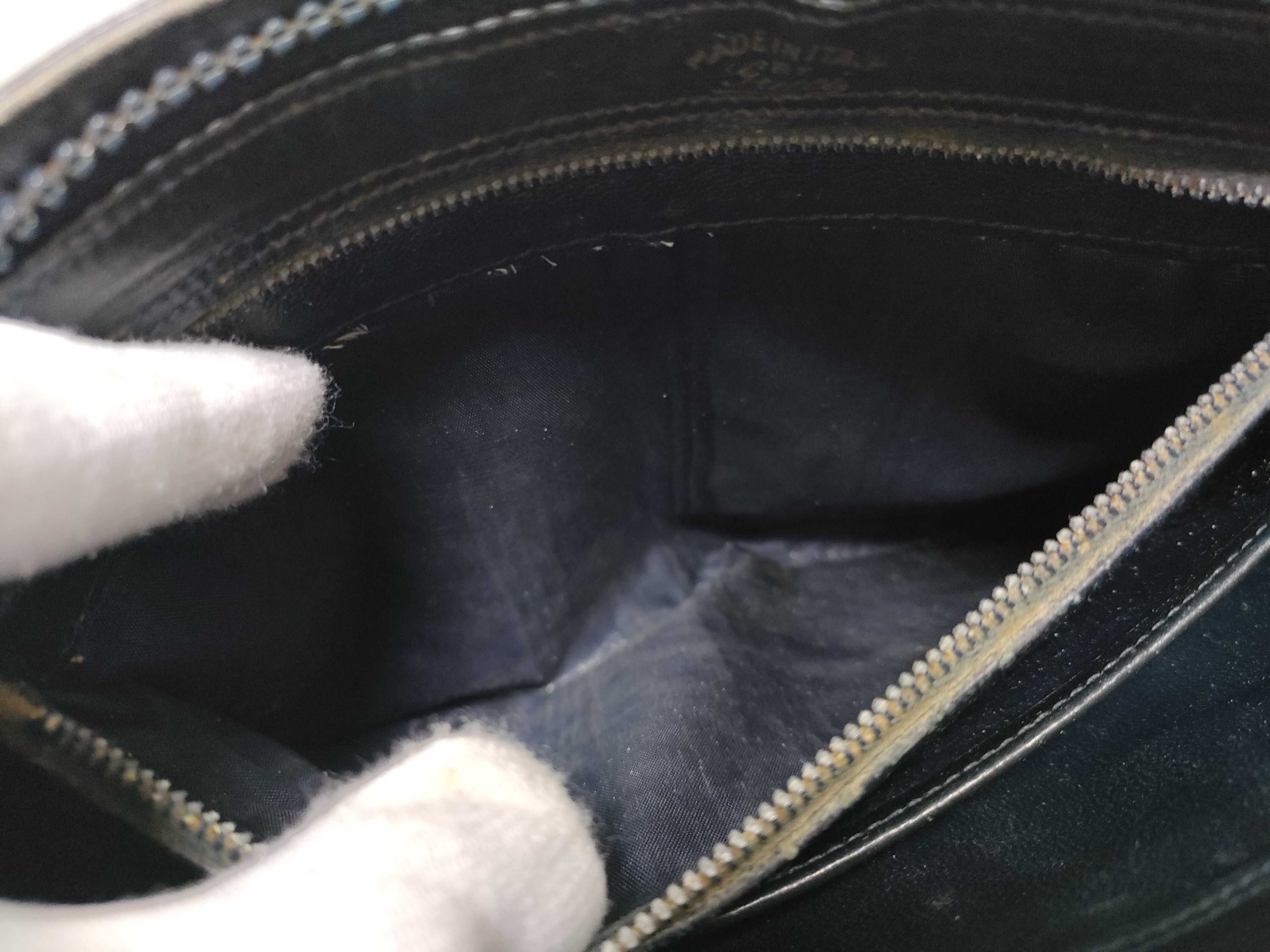 GG Old Gucci Bag Shoulder Bag — view 10