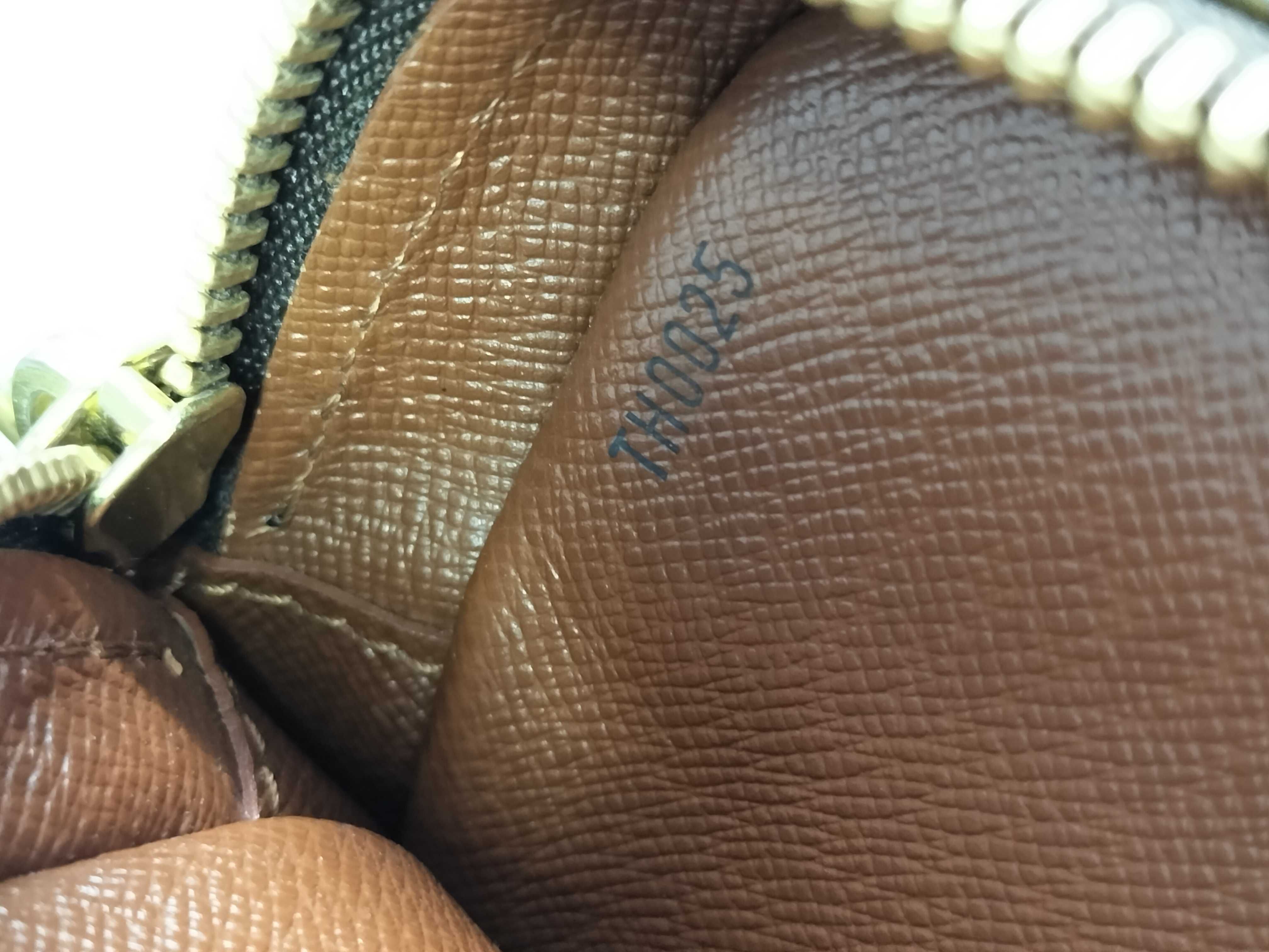 Monogram Amazon M45236 TH0025 Brown Shoulder Bag — view 10