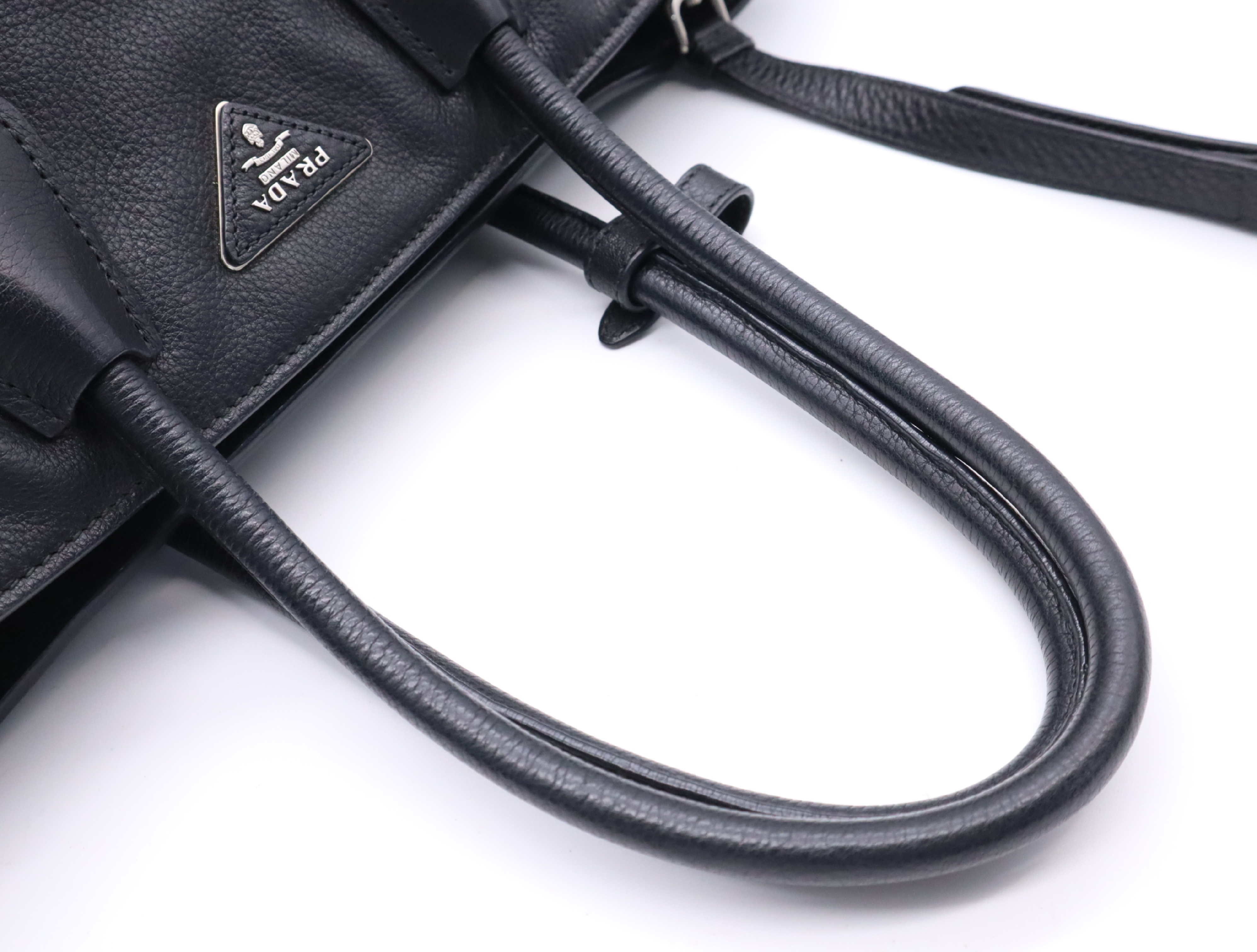 Leather Tote Bag with Black Leather, Silver Hardware, Shoulder Strap, and Card Holder — view 13