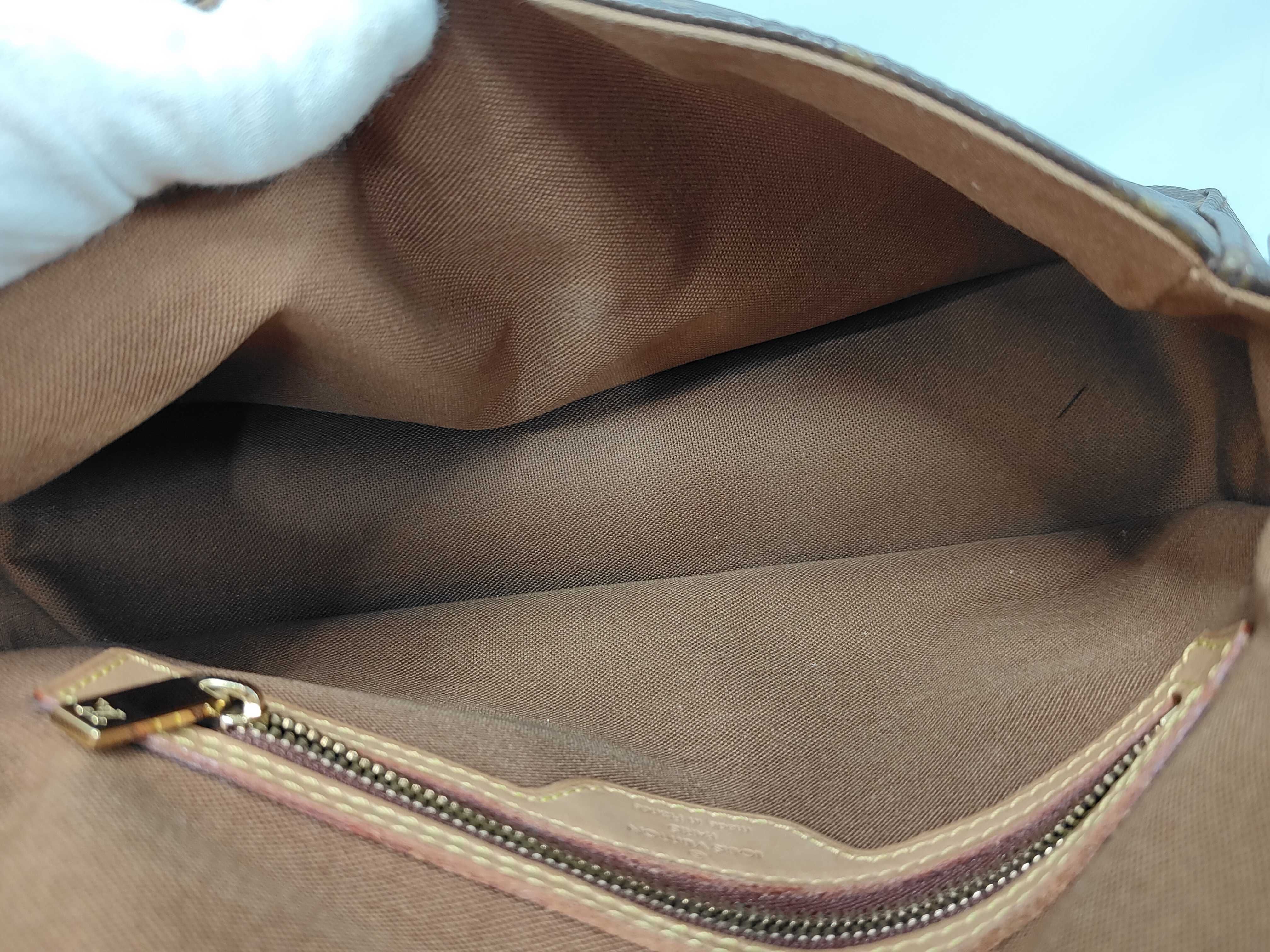 Mini Looping Shoulder Bag Monogram M51147 Shoulder Bag — view 9