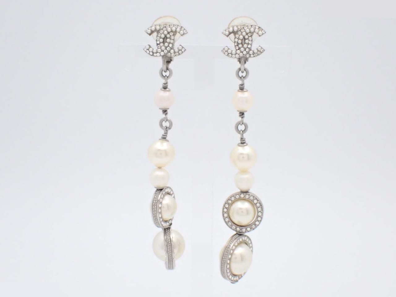 Faux pearl earrings