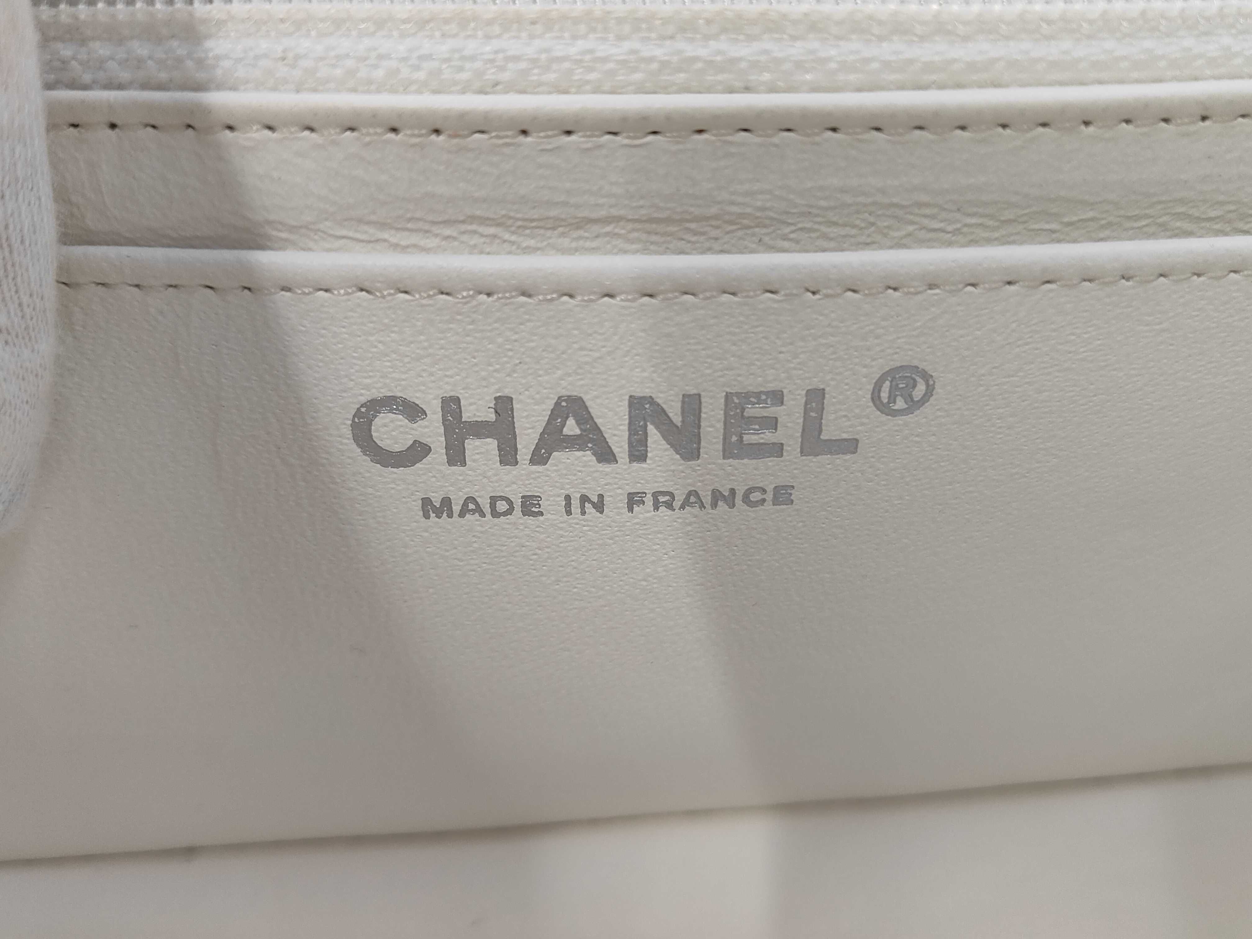 Matelassé Mini Matelassé Chain Shoulder Bag, White — view 14
