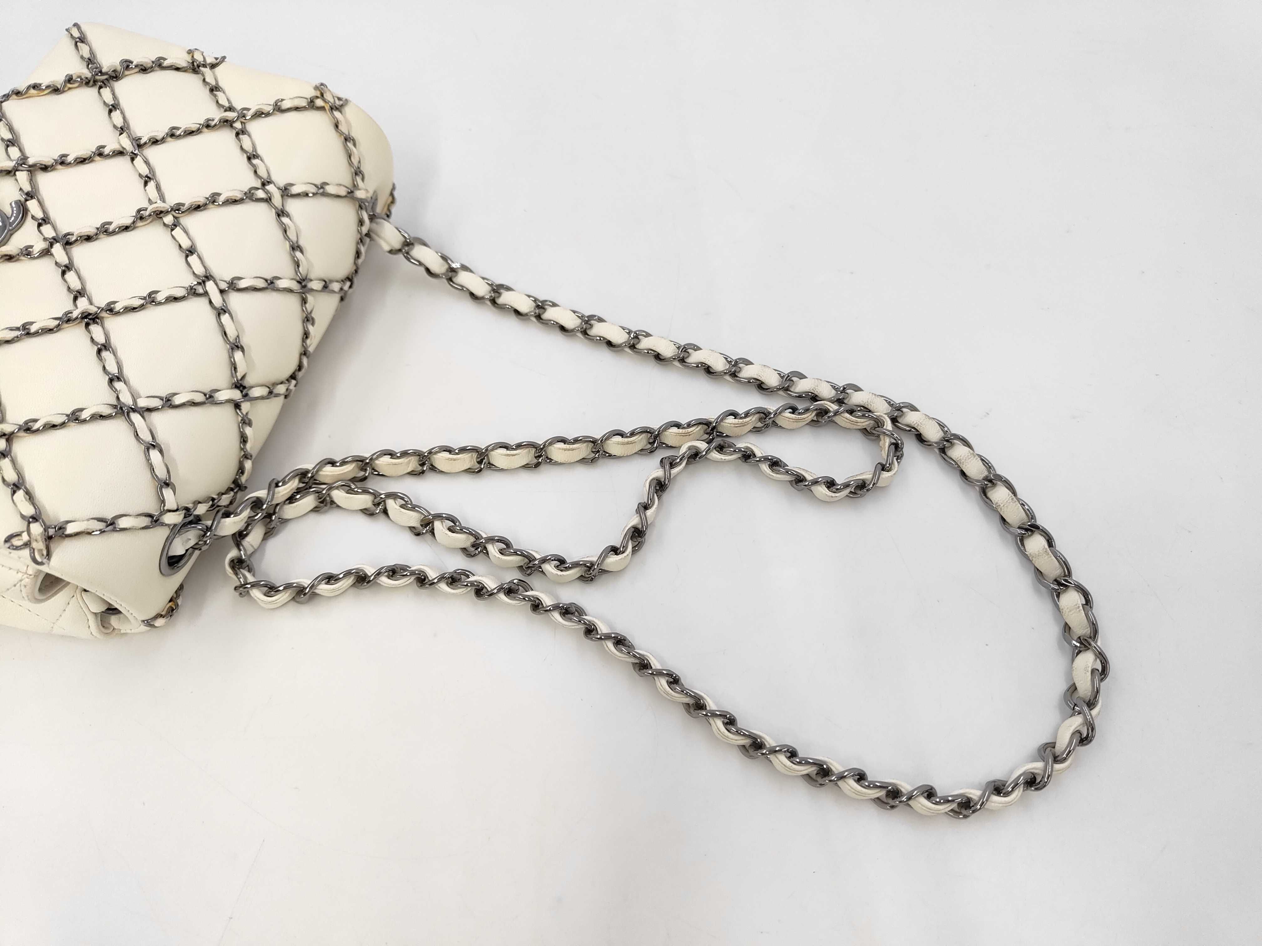 Matelassé Mini Matelassé Chain Shoulder Bag, White — view 5