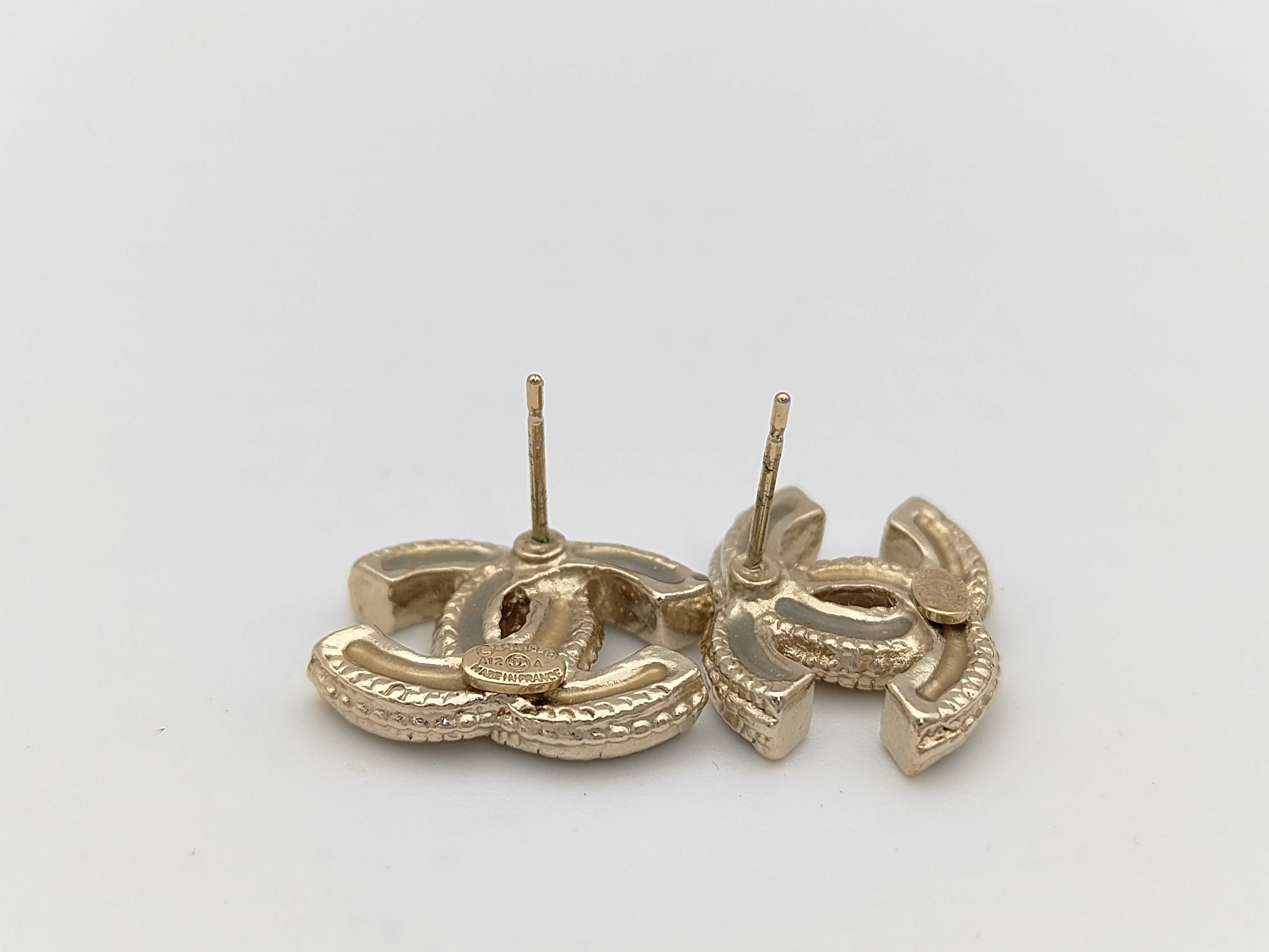 CC logo earrings — view 4