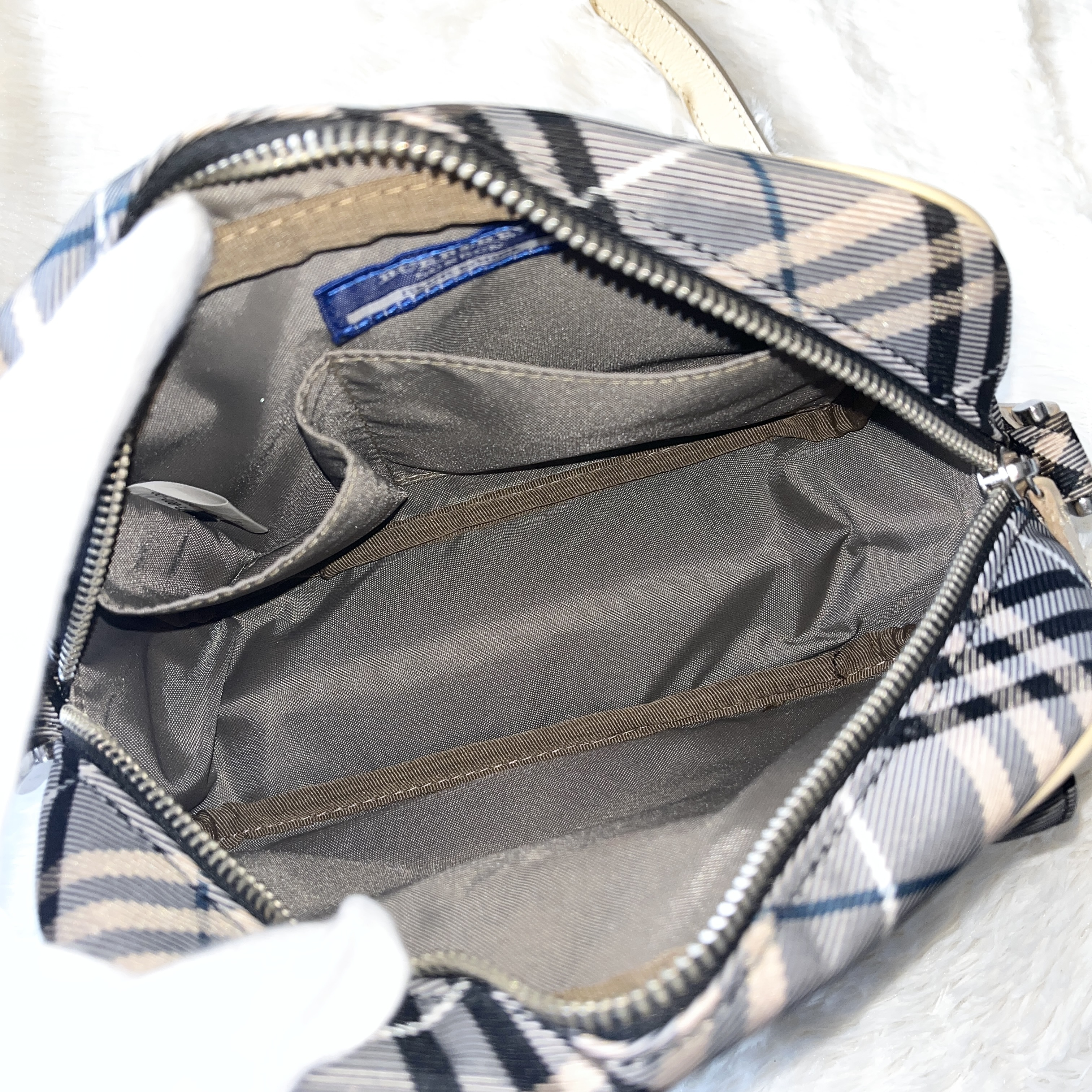 Blue Label Nova Check Shoulder Bag — view 12