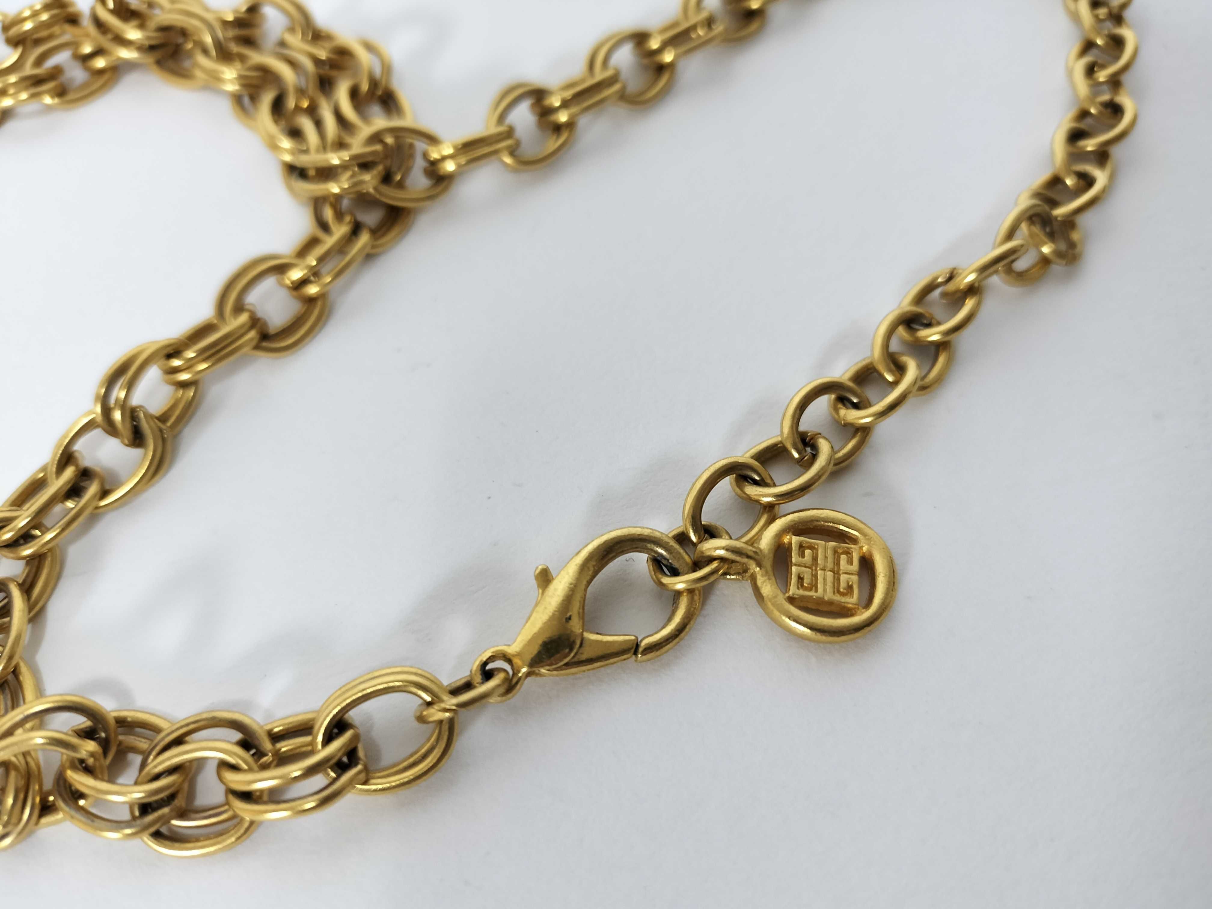 necklace — view 4