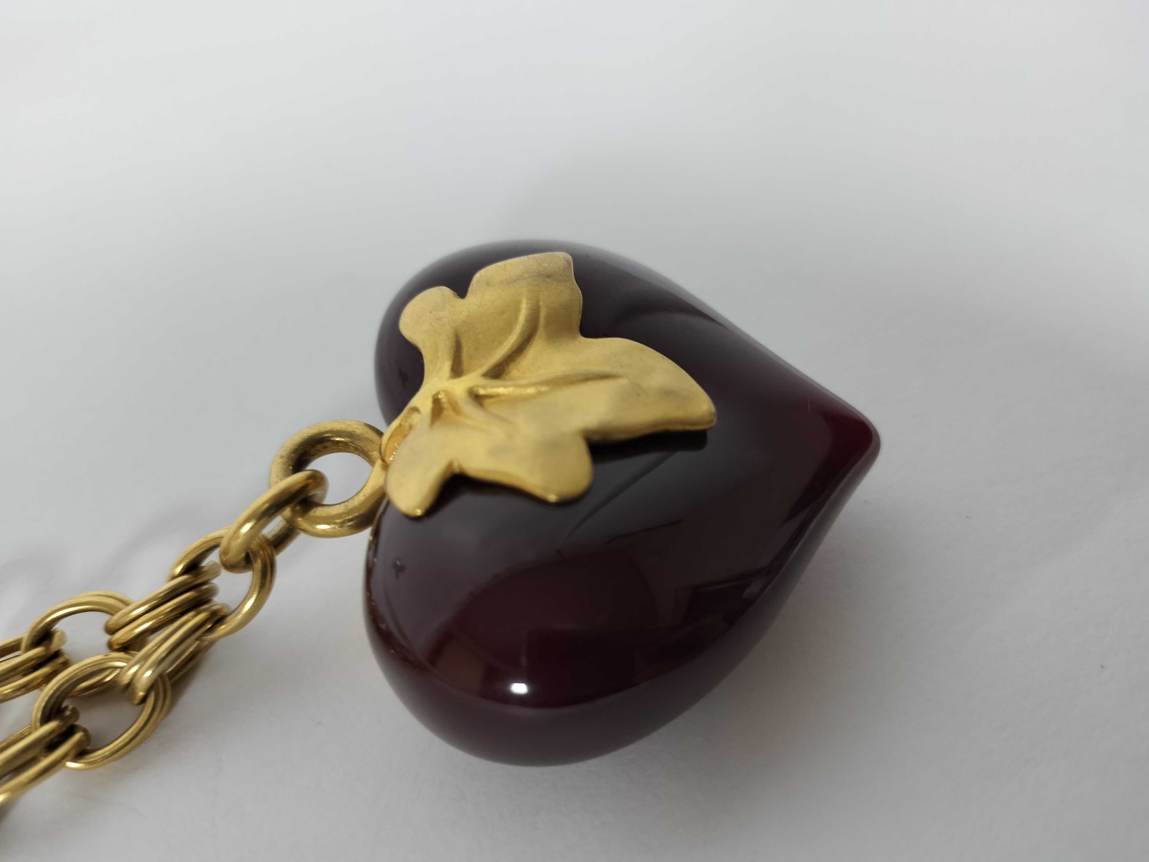 necklace — view 9