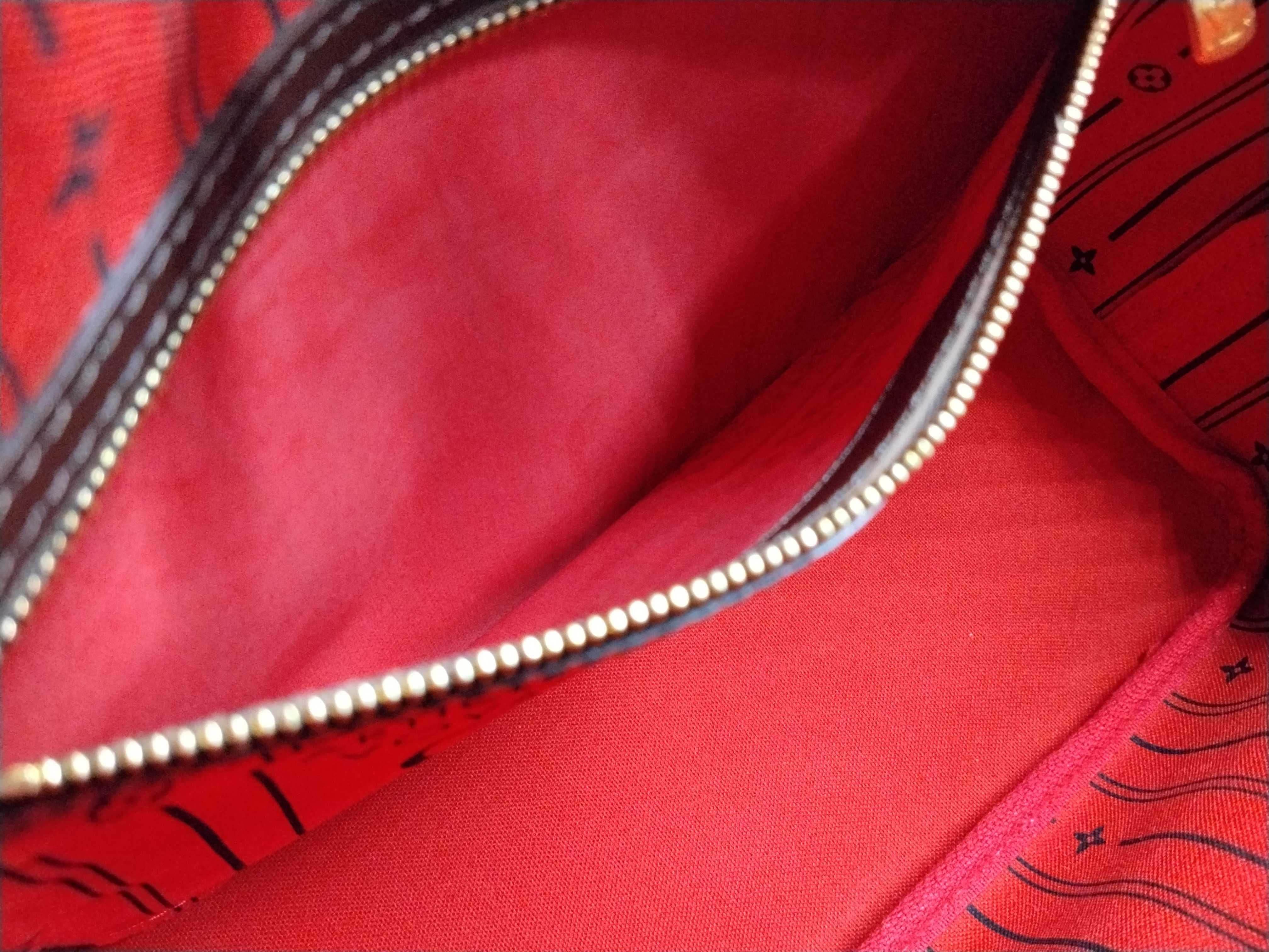 Damier Neverfull PM Tote Bag — view 13