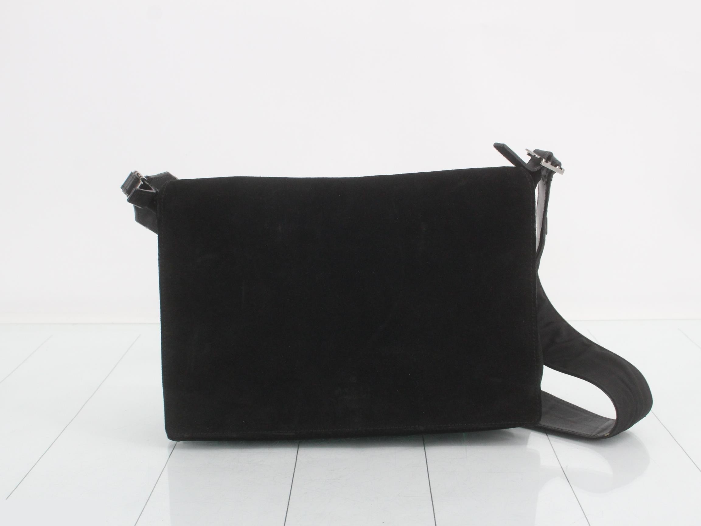 shoulder bag
