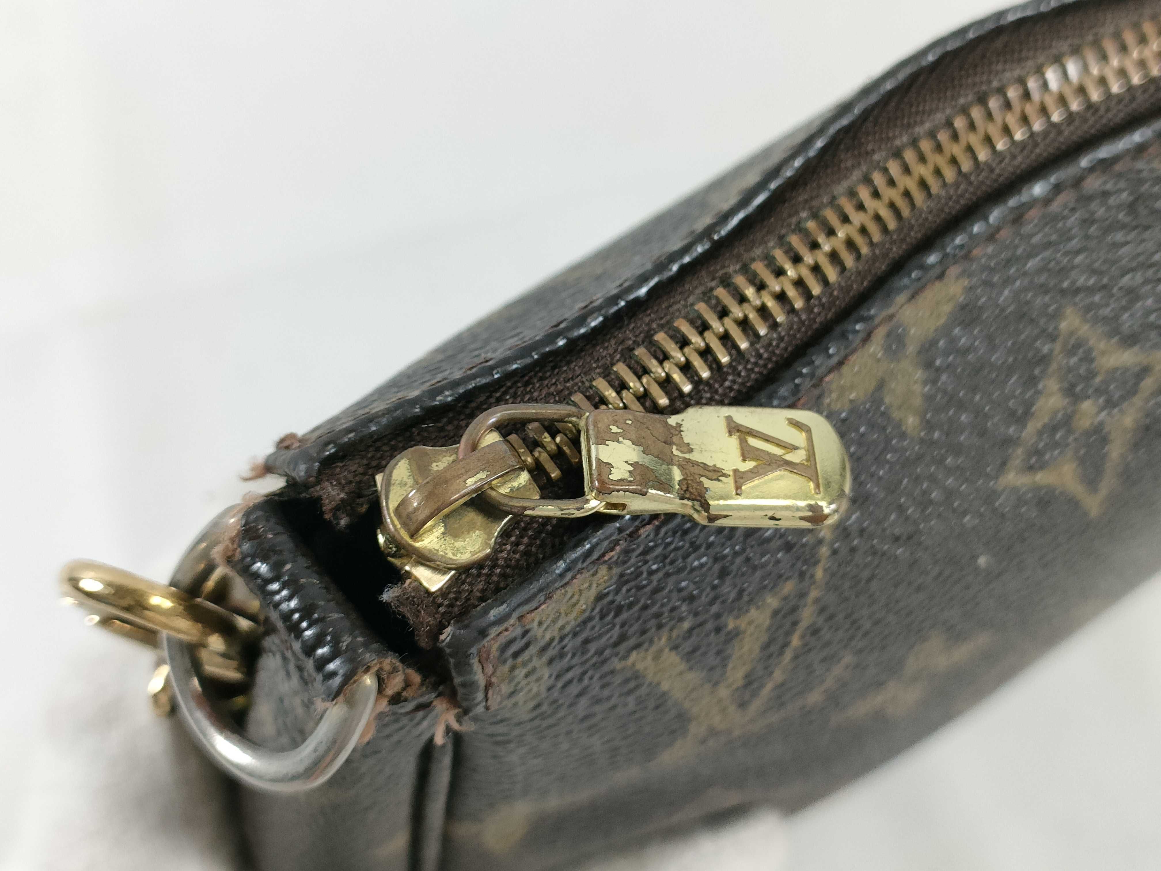 Monogram Pochette Accessoires Monogram M51980 Pouch — view 8