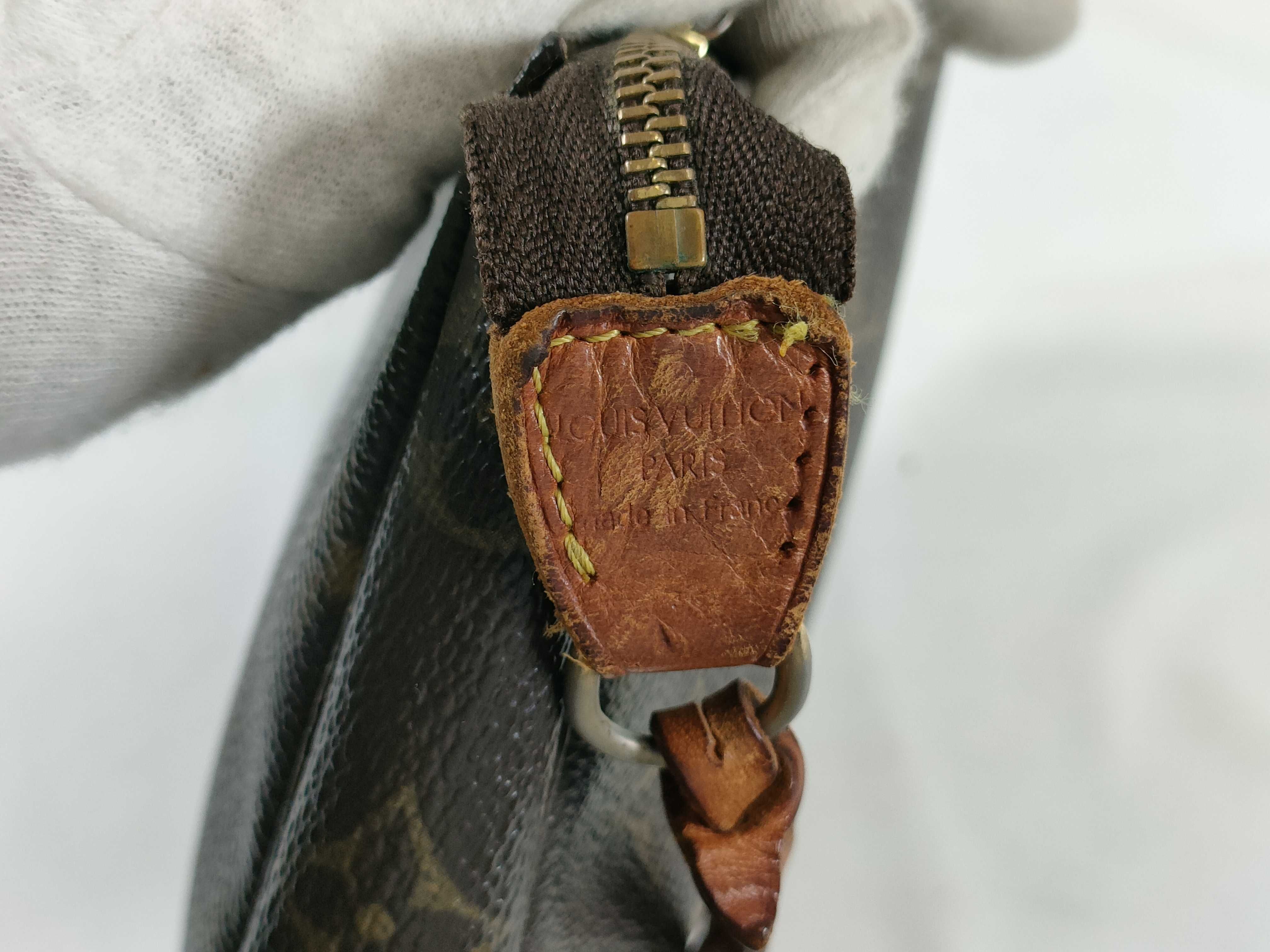 Monogram Pochette Accessoires Monogram M51980 Pouch — view 10