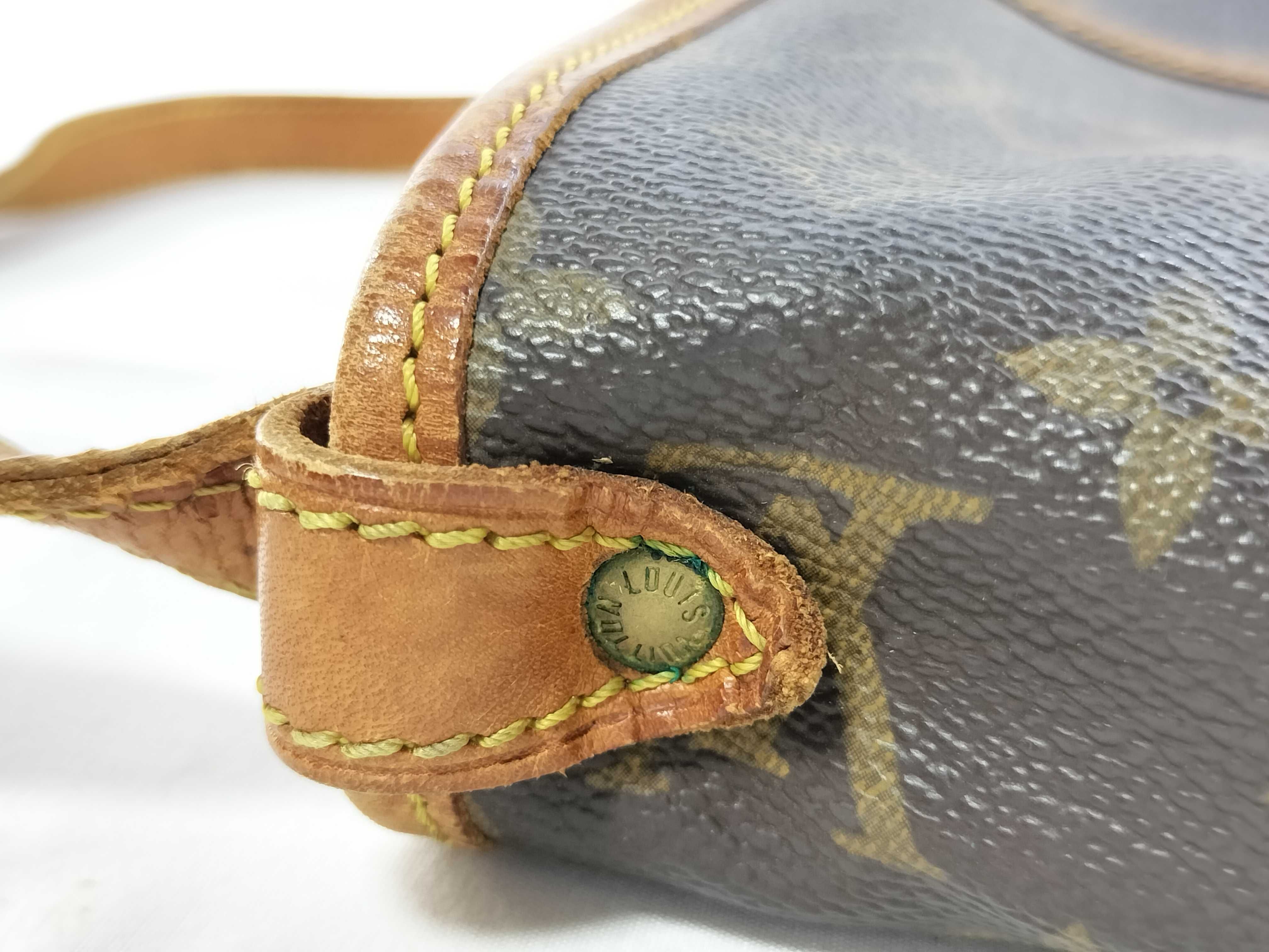 Monogram M42256 Saumur 30 Shoulder Bag — view 3