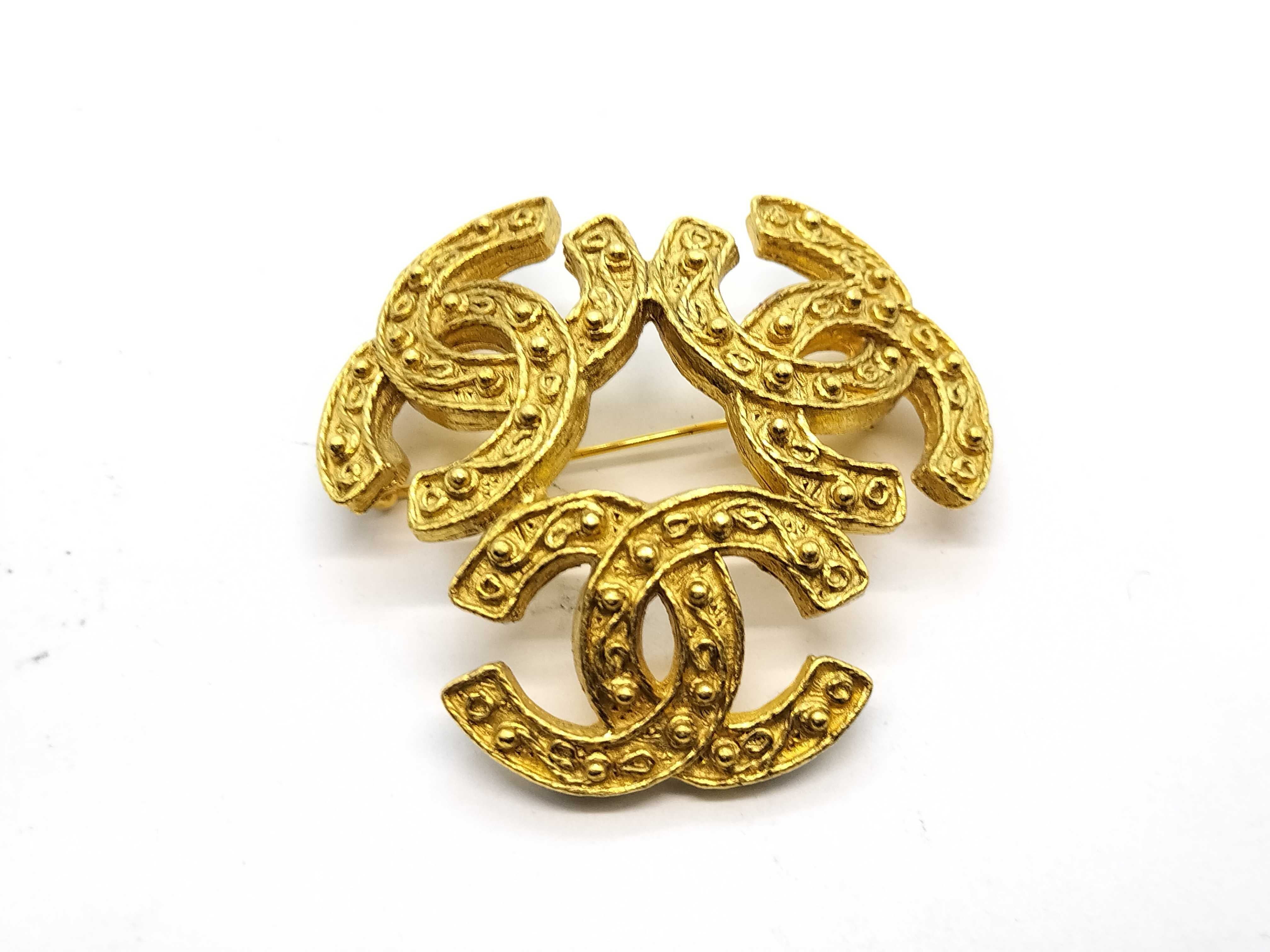 Brooch, Triple Coco Mark, Gold, 94A Brooch