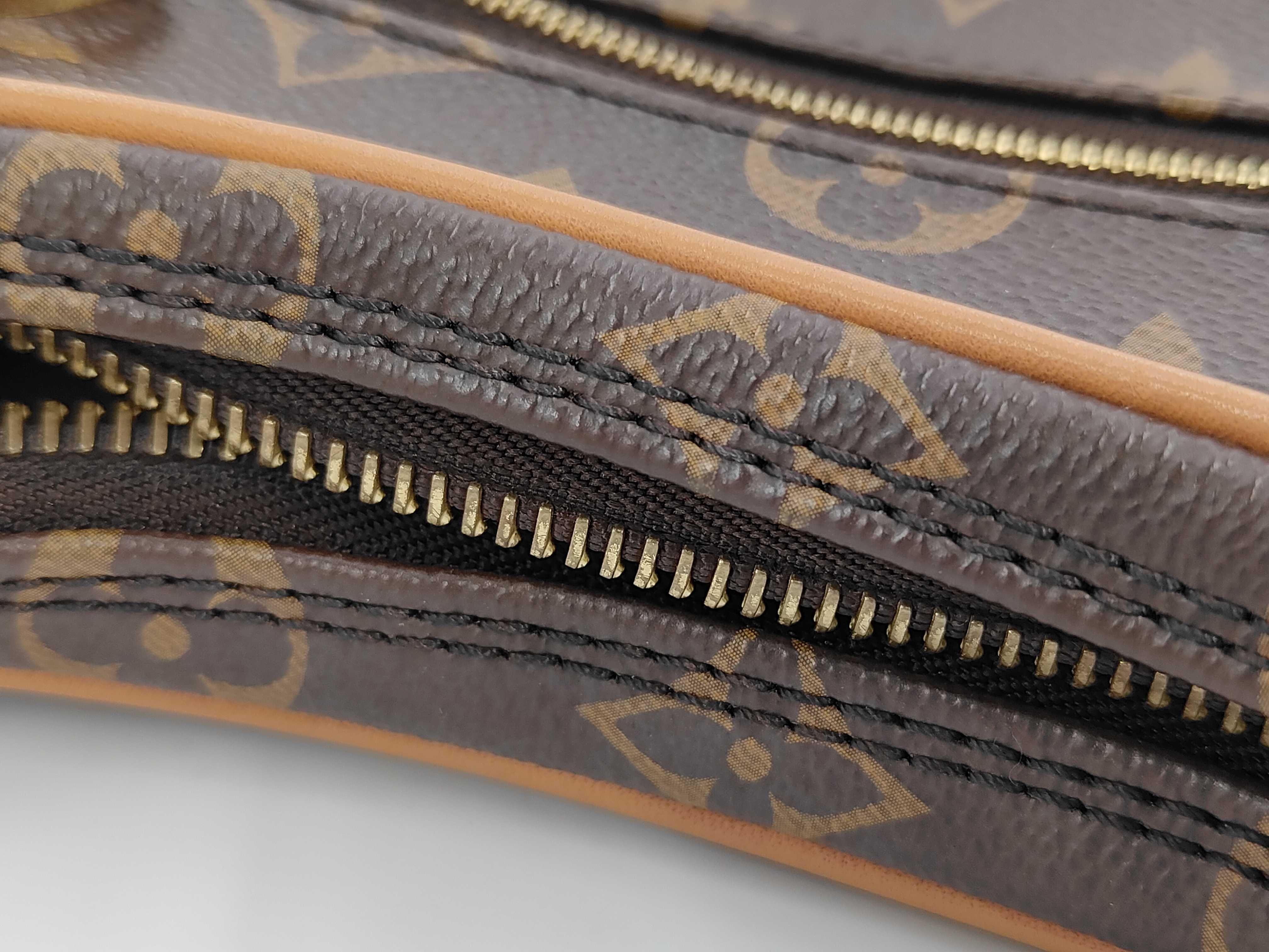 M81098 Shoulder Bag — view 7
