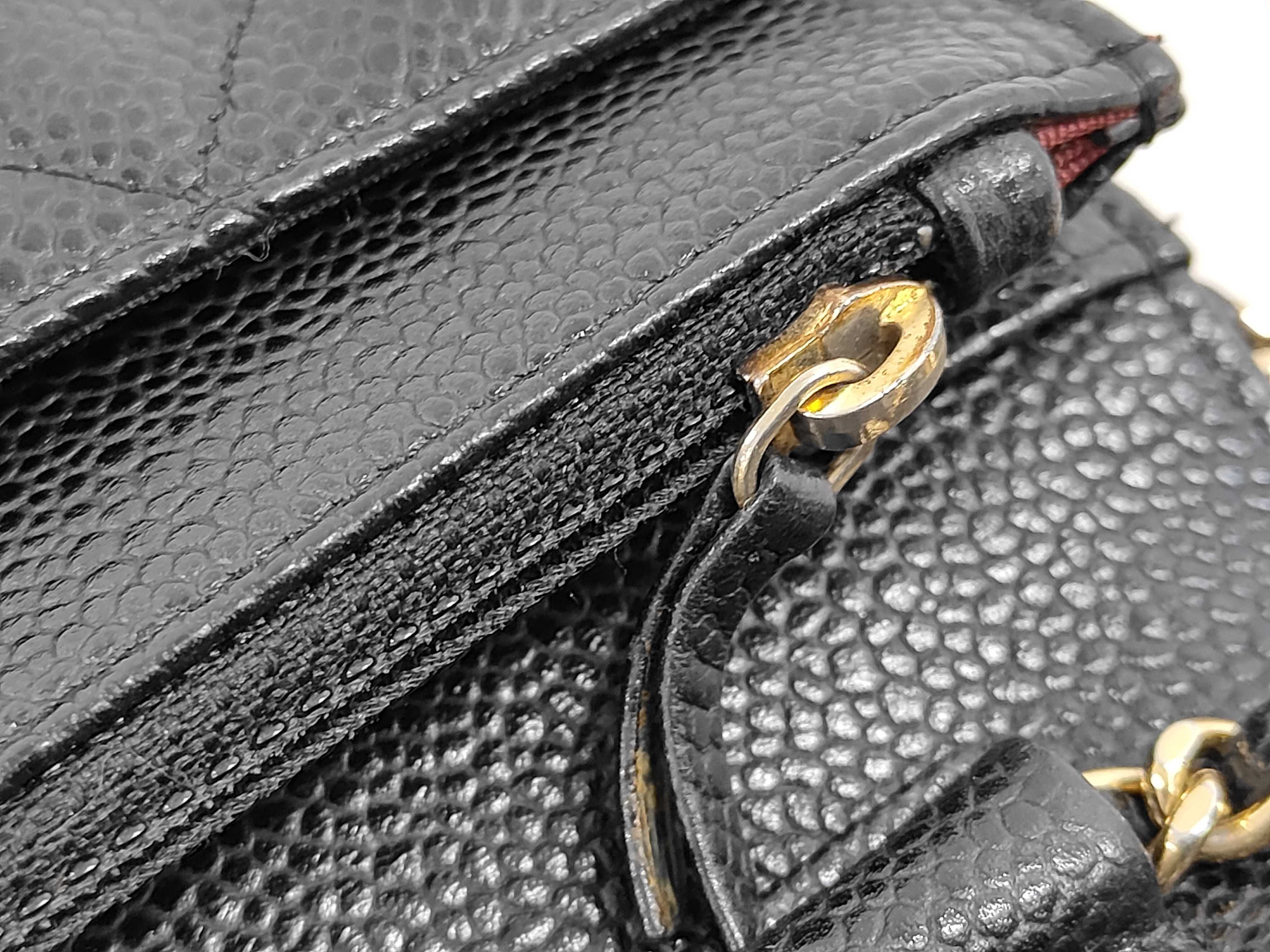 Caviar Skin Chain Wallet Shoulder Bag — view 12