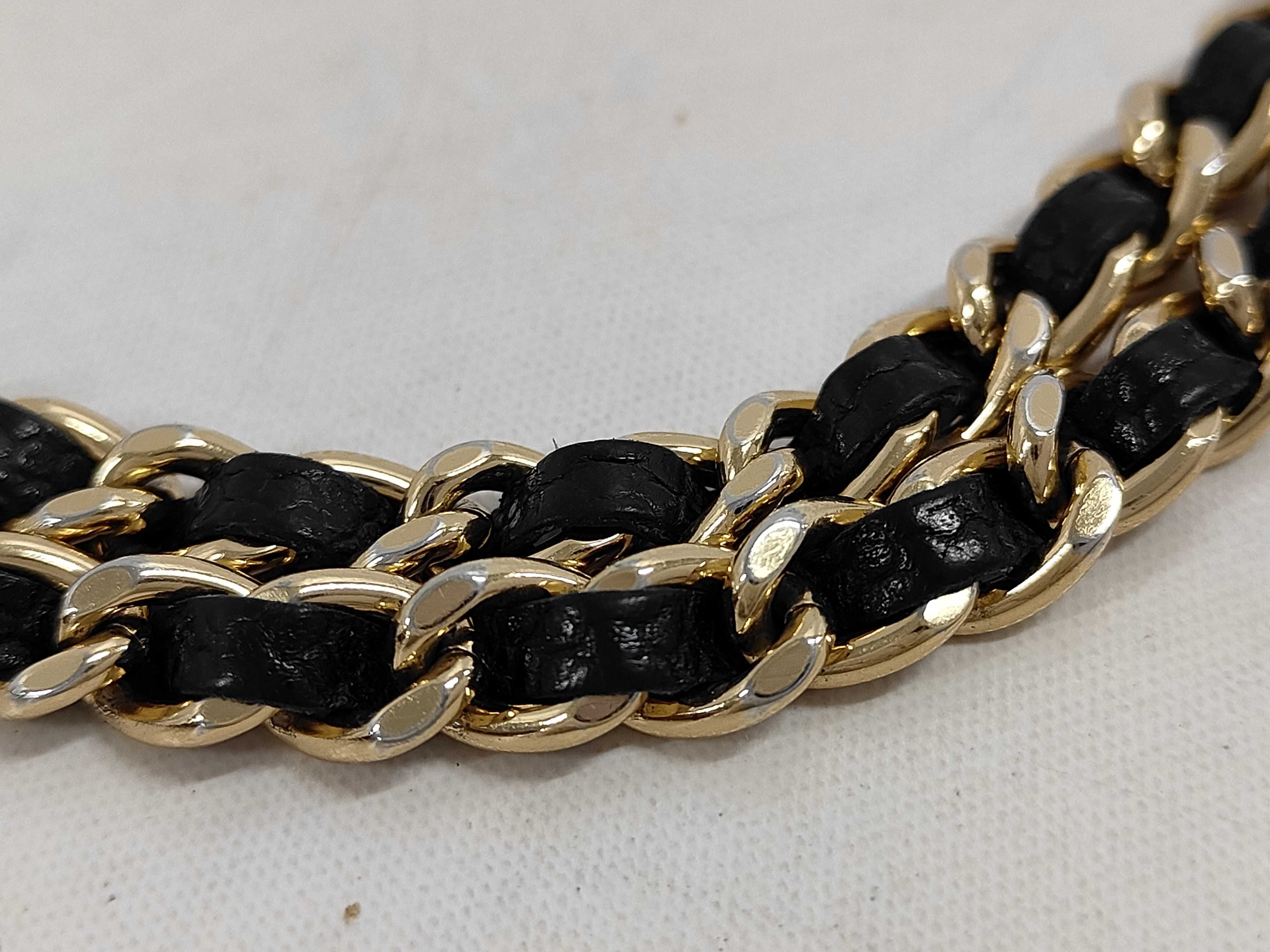 Caviar Skin Chain Wallet Shoulder Bag — view 6
