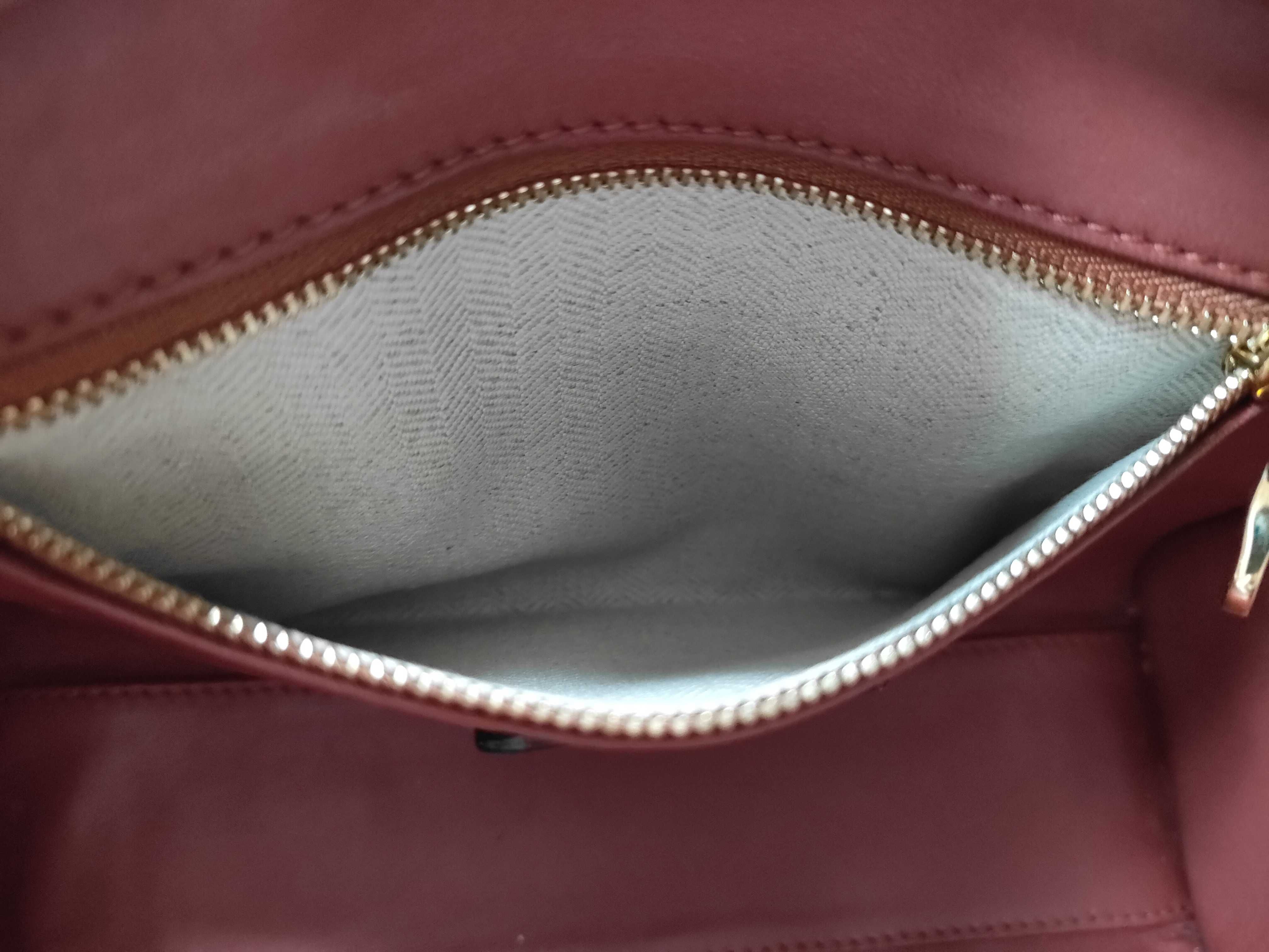 Amazona 23 Calfskin 2-Way Handbag — view 15