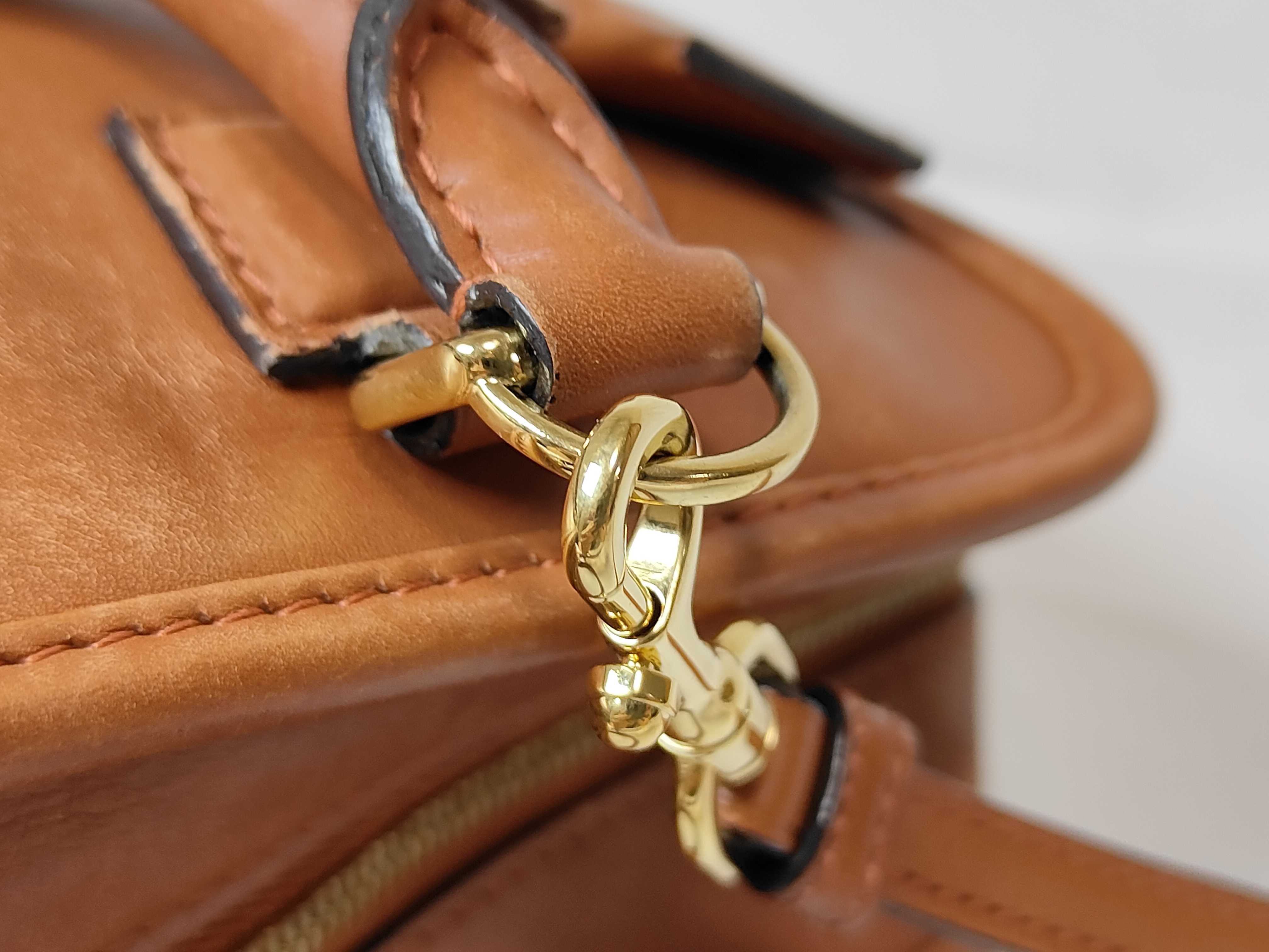 Amazona 23 Calfskin 2-Way Handbag — view 8
