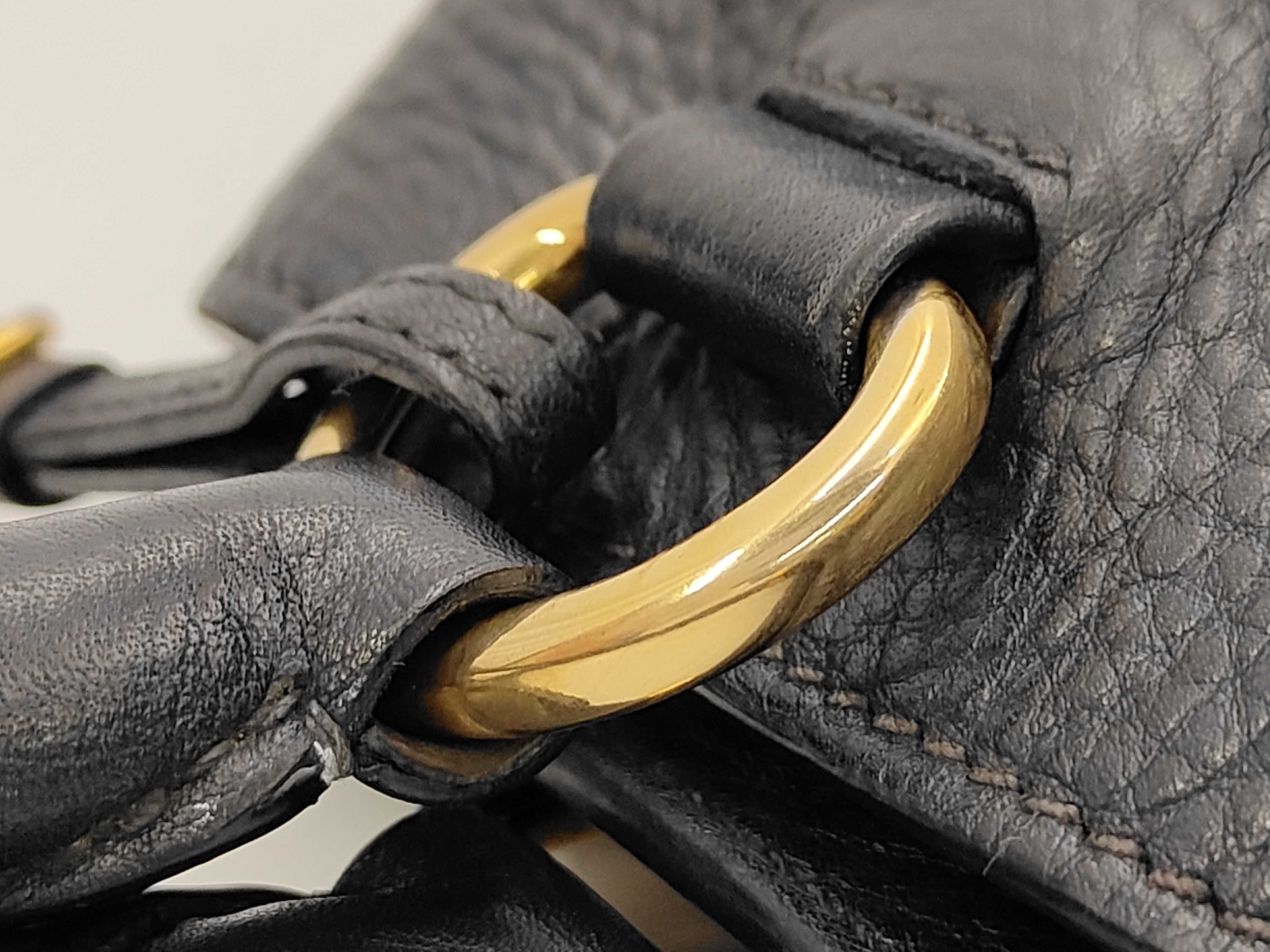 Vitello Daino Black Leather Gold Logo 2-Way Tote Bag (Handbag) — view 6