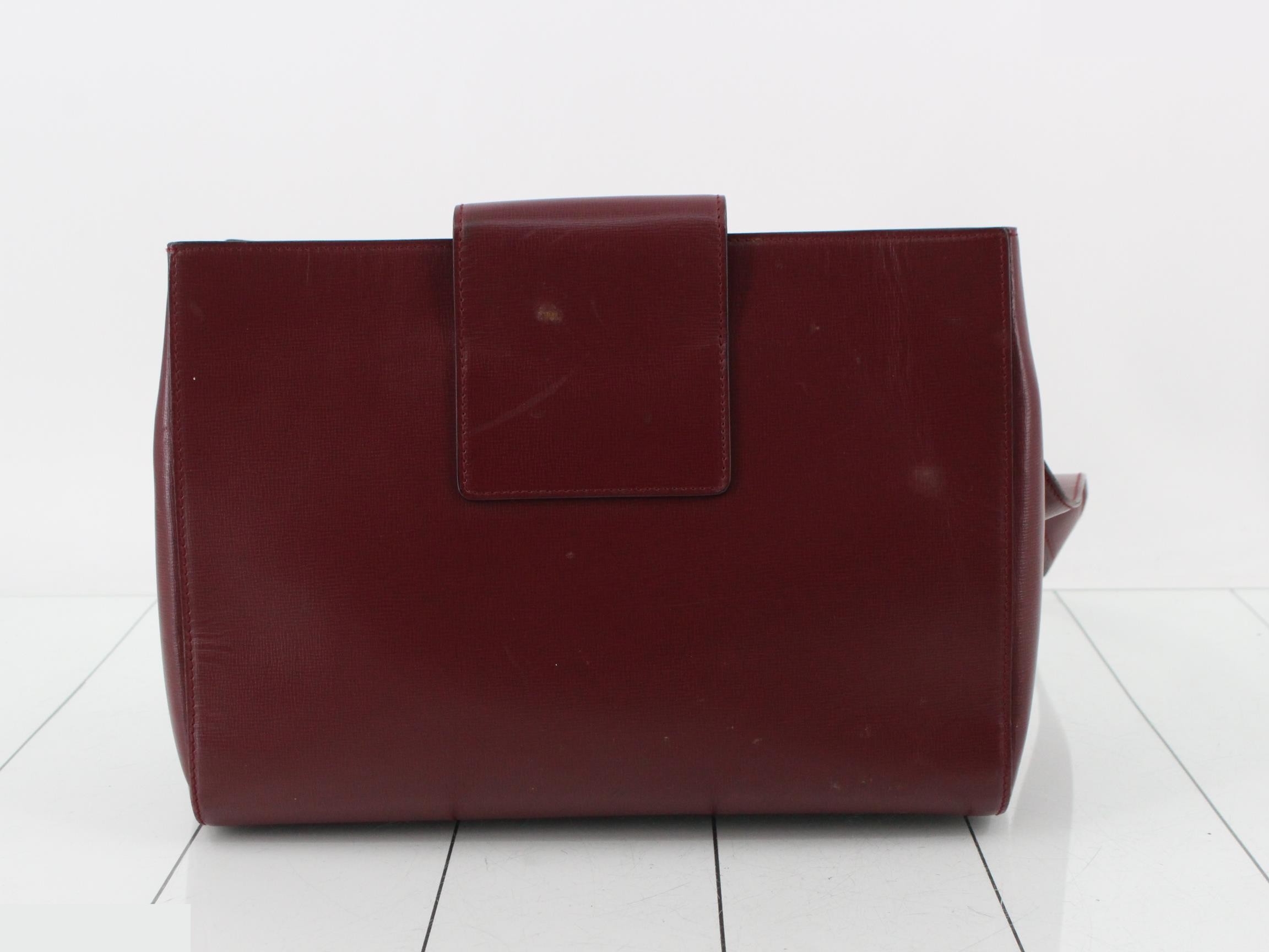 Must Line (Bag) - Shoulder Bag - Red — view 2