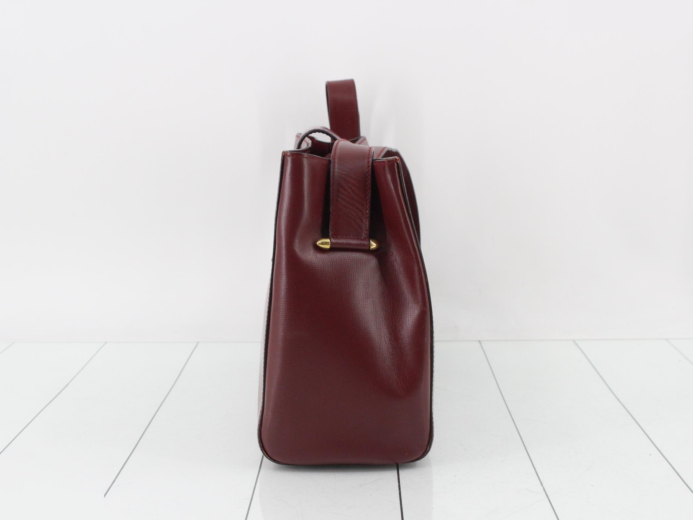Must Line (Bag) - Shoulder Bag - Red — view 4