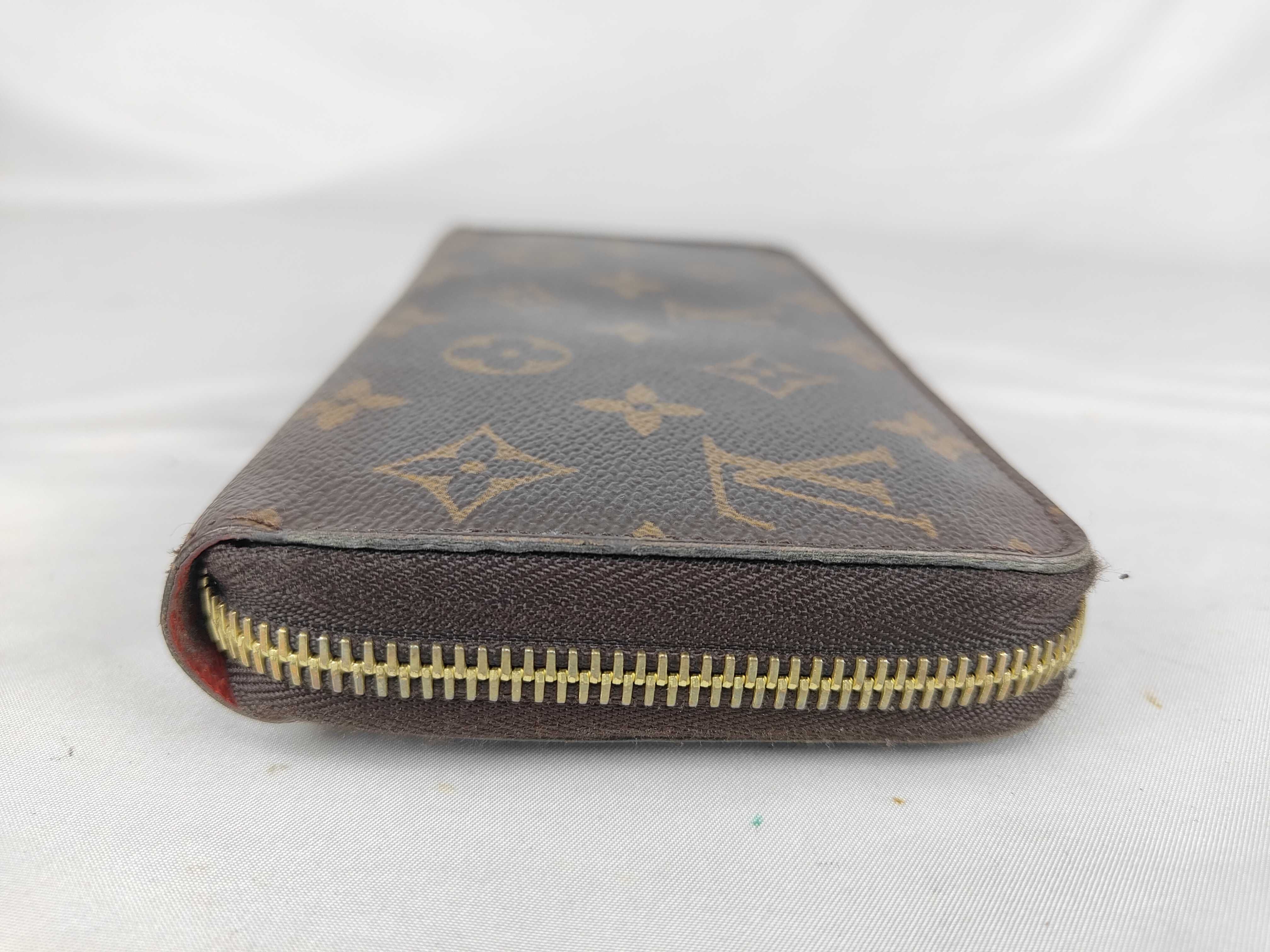 Monogram M41896 Zippy Wallet Long Wallet — view 4