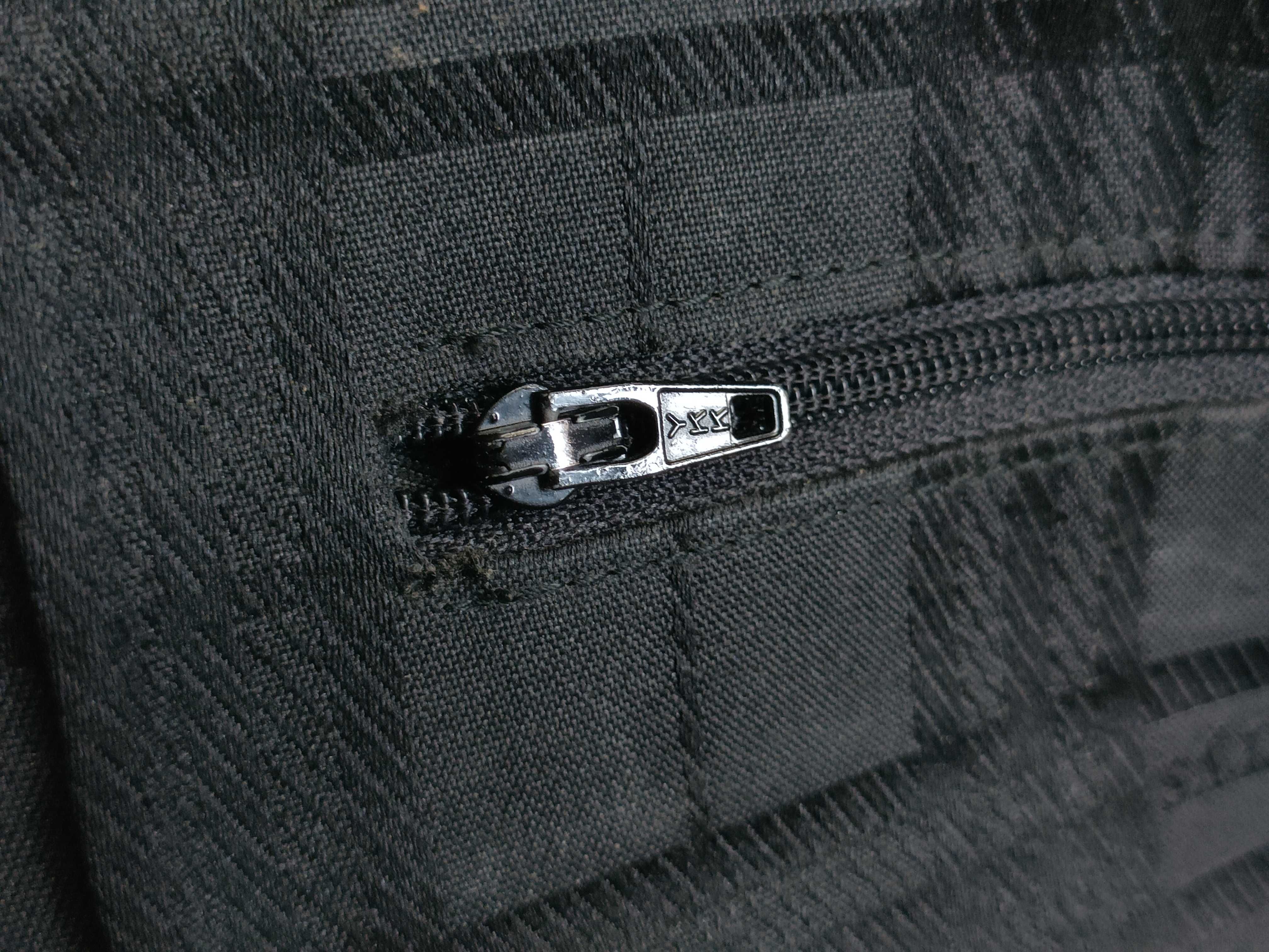 Nova Check Round Tote Bag — view 13