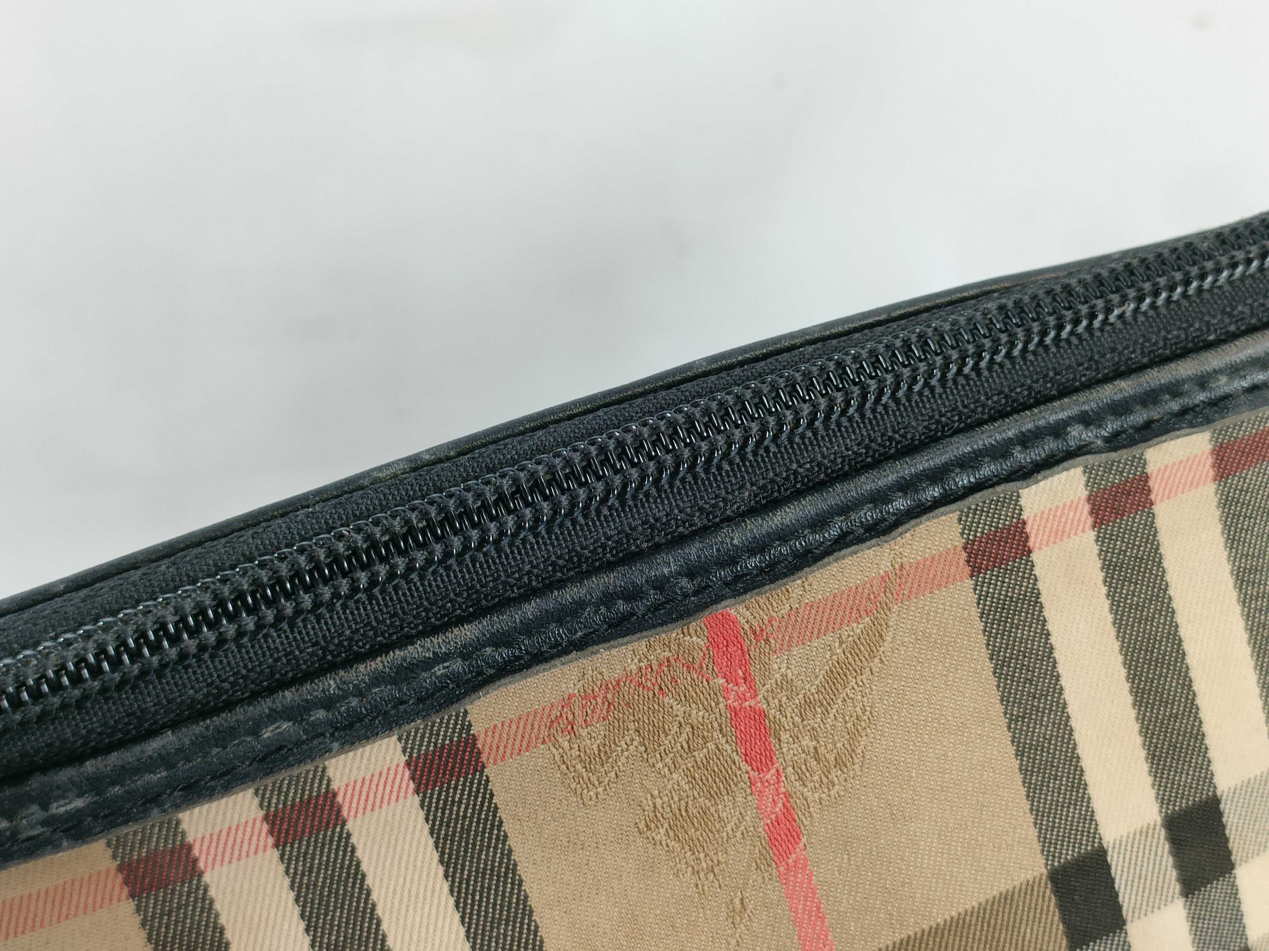 Nova Check Round Tote Bag — view 9