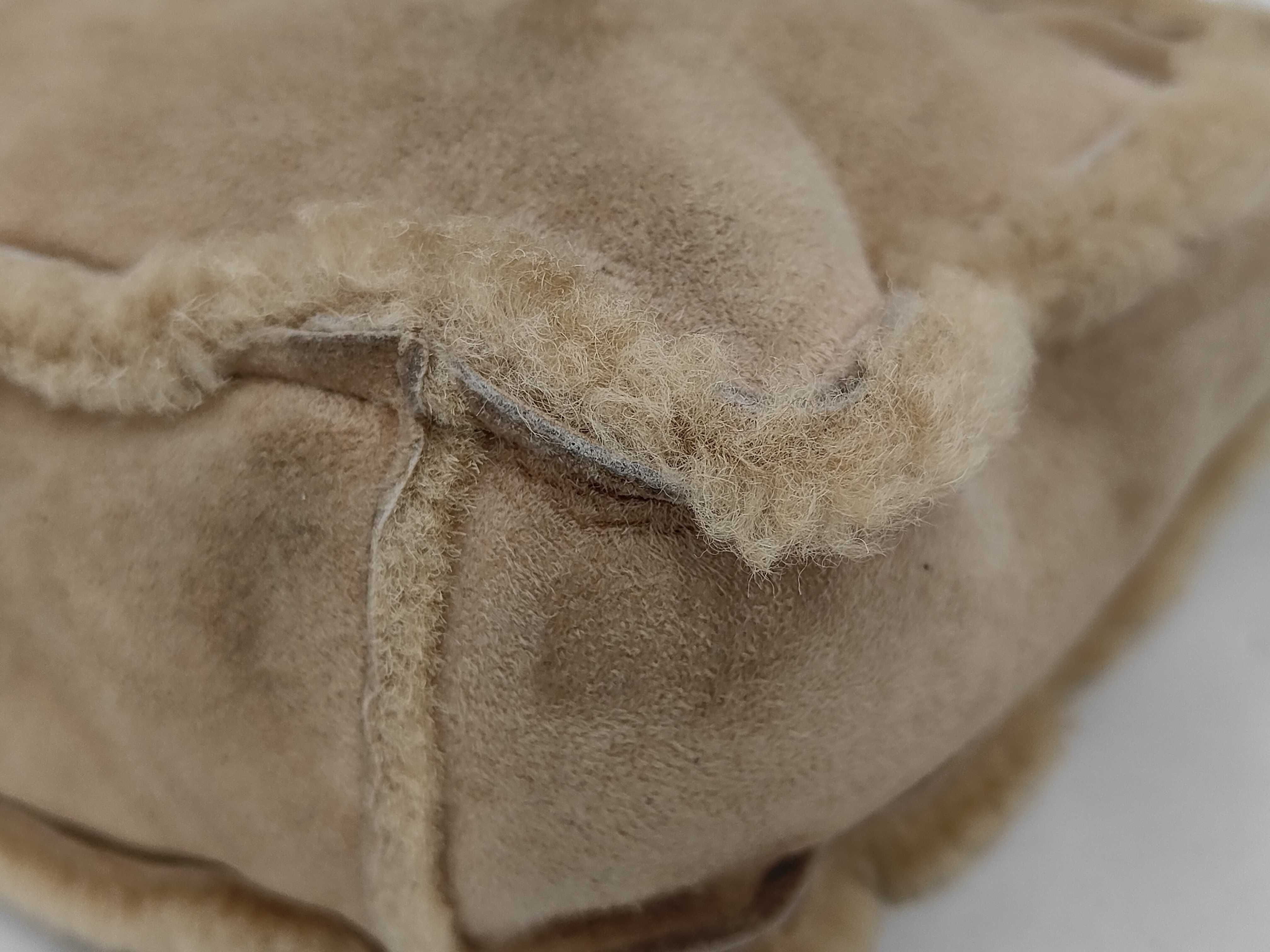 (Chanel) Shearling Beige Mini Handbag (with seal) — view 3