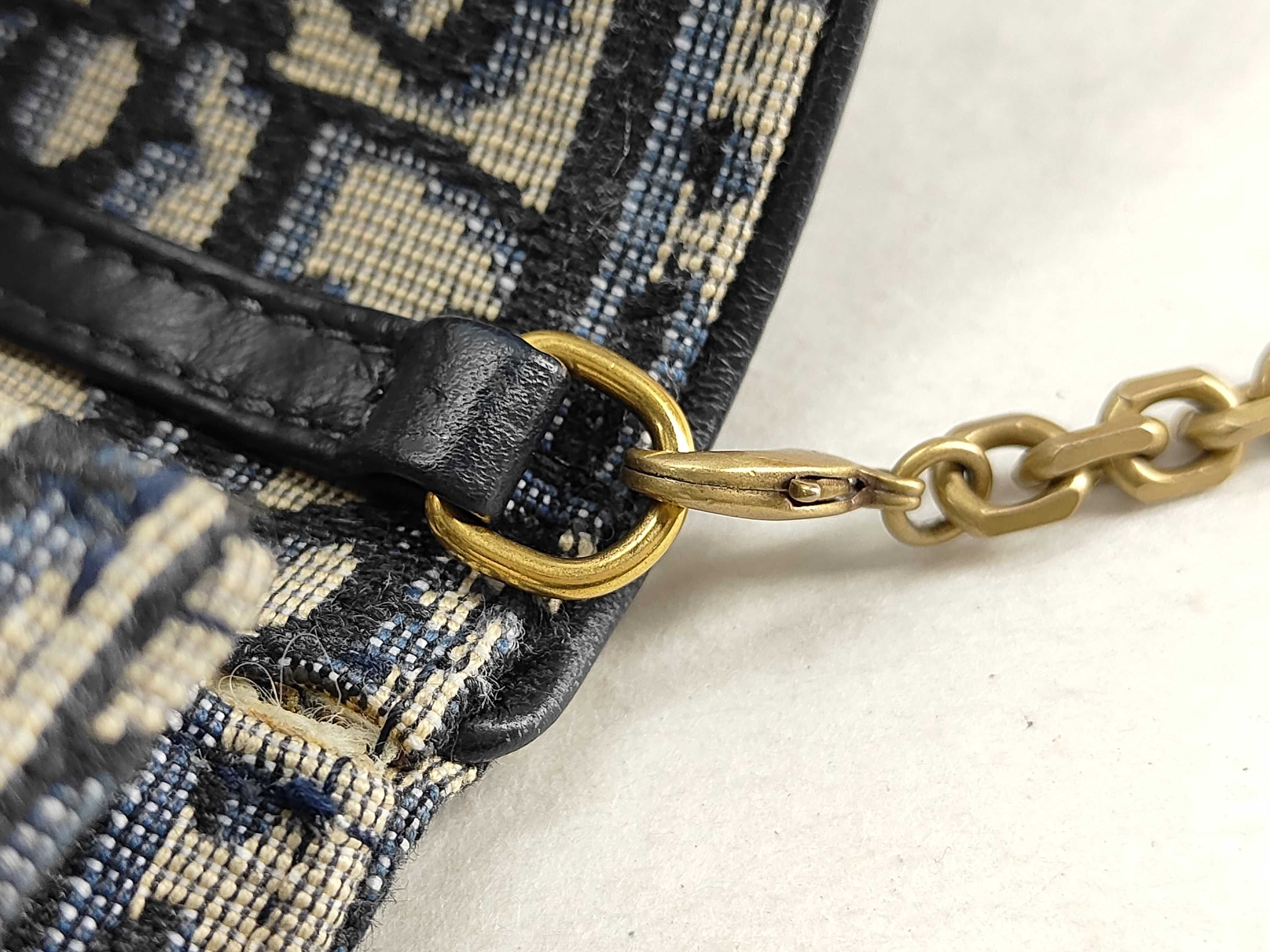 Trotter Dior Oblique Smartphone Pouch Shoulder Bag — view 5