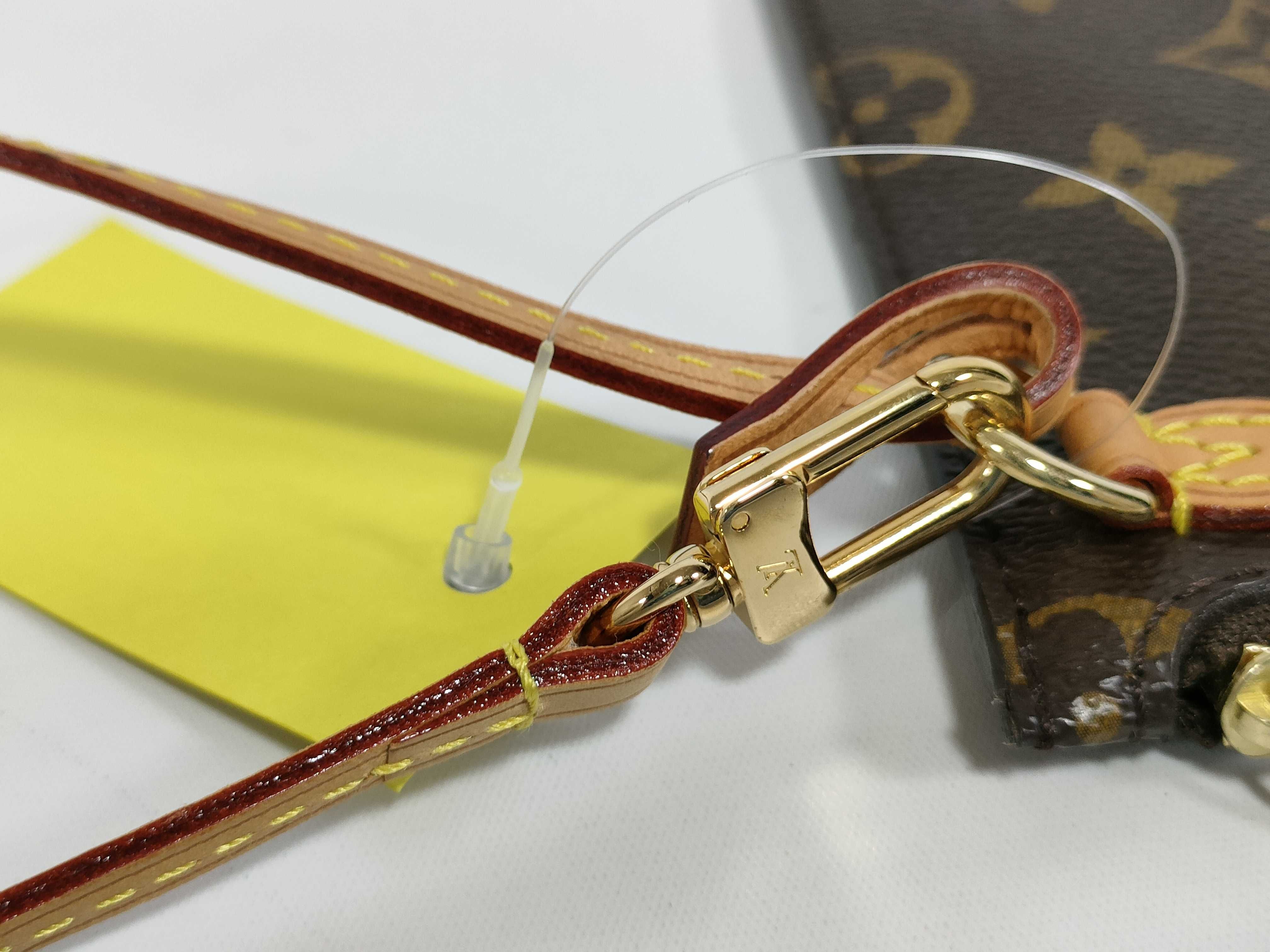 Monogram Neverfull Pouch Only — view 4