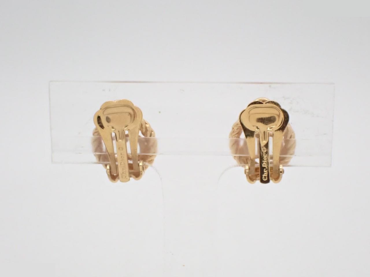 Other lines: Precious metals and earrings — view 2