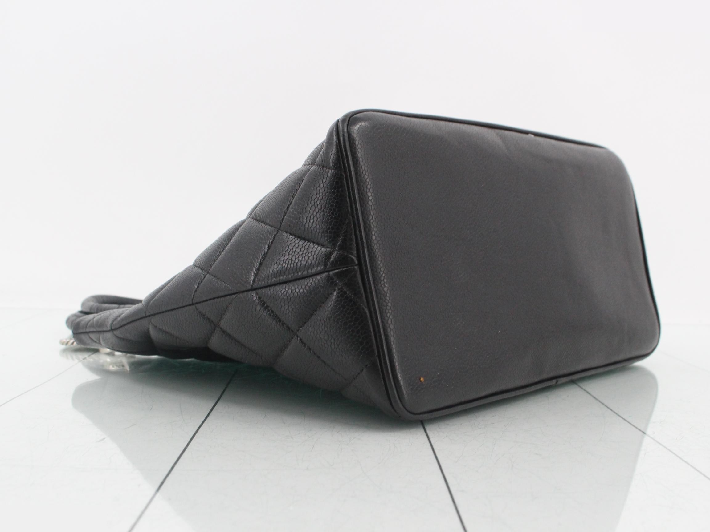 Matelassé (bag) - Tote bag - Reissue tote - Caviar leather - Silver hardware — view 5
