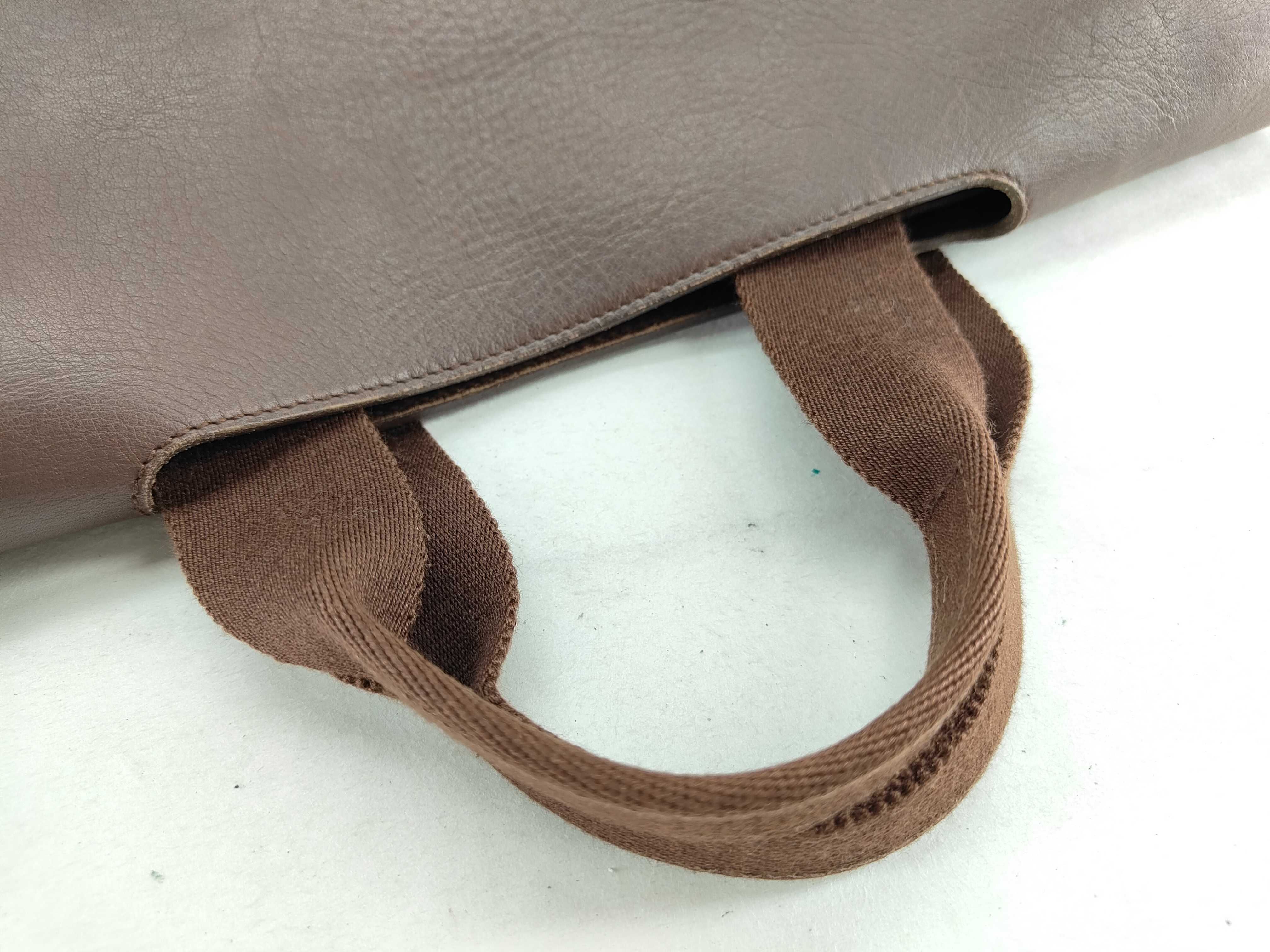 Valparaiso MM Brown Pouch Tote Bag — view 3