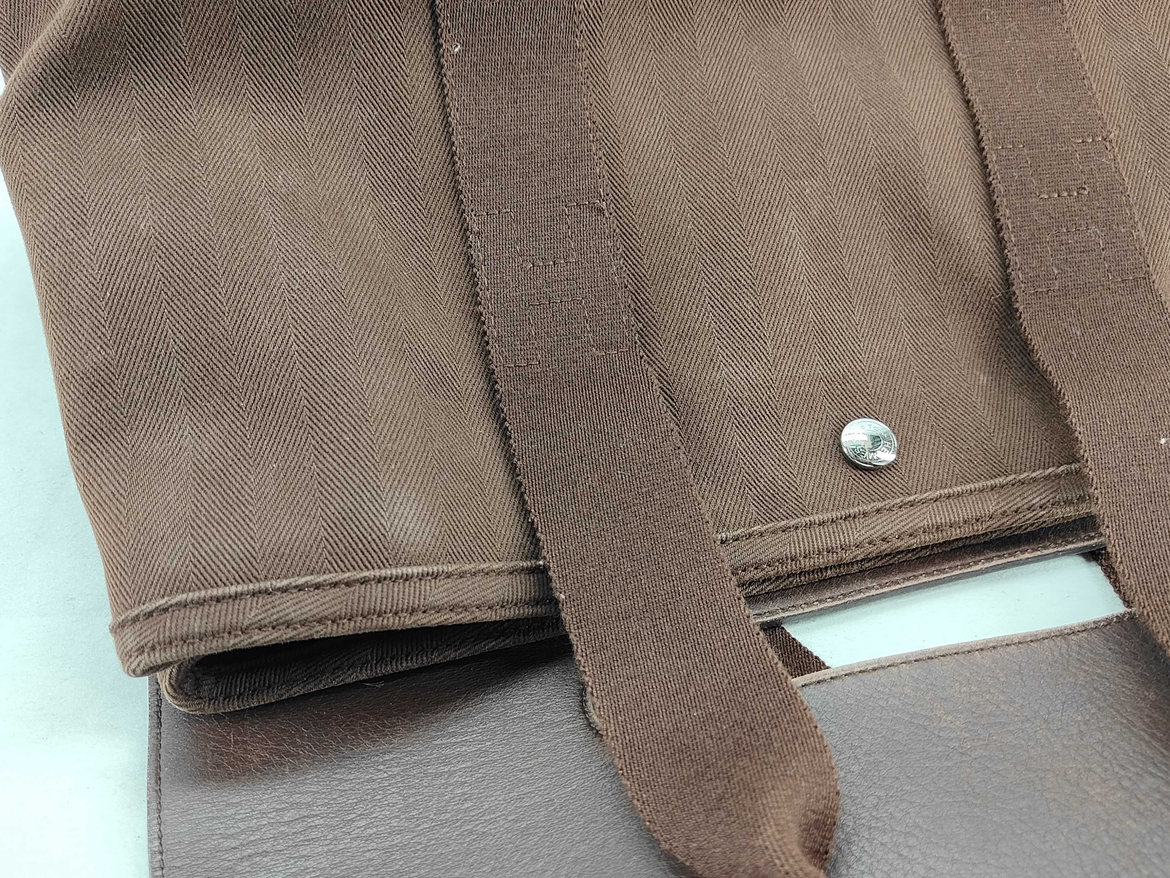 Valparaiso MM Brown Pouch Tote Bag — view 5