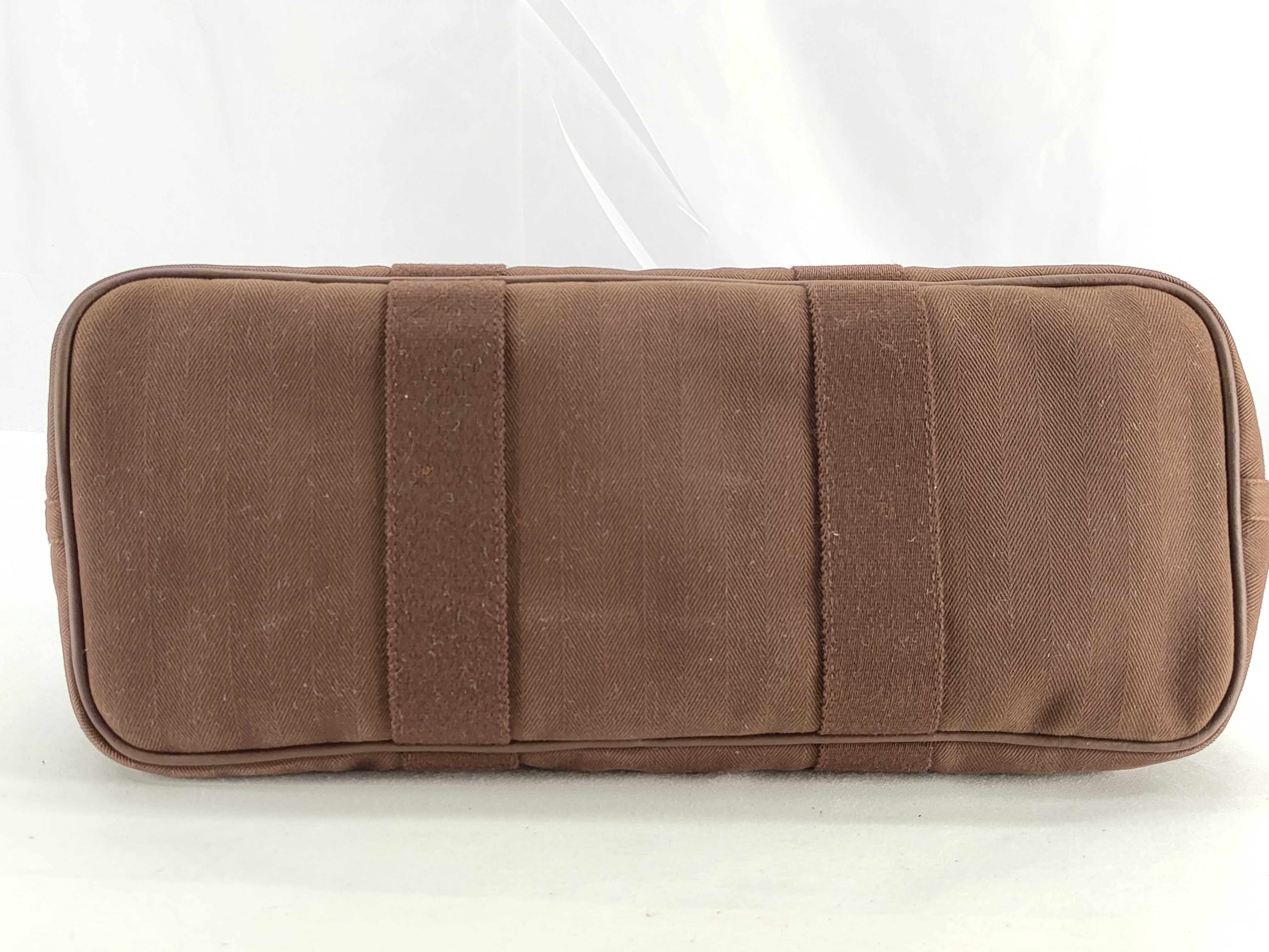 Valparaiso MM Brown Pouch Tote Bag — view 7