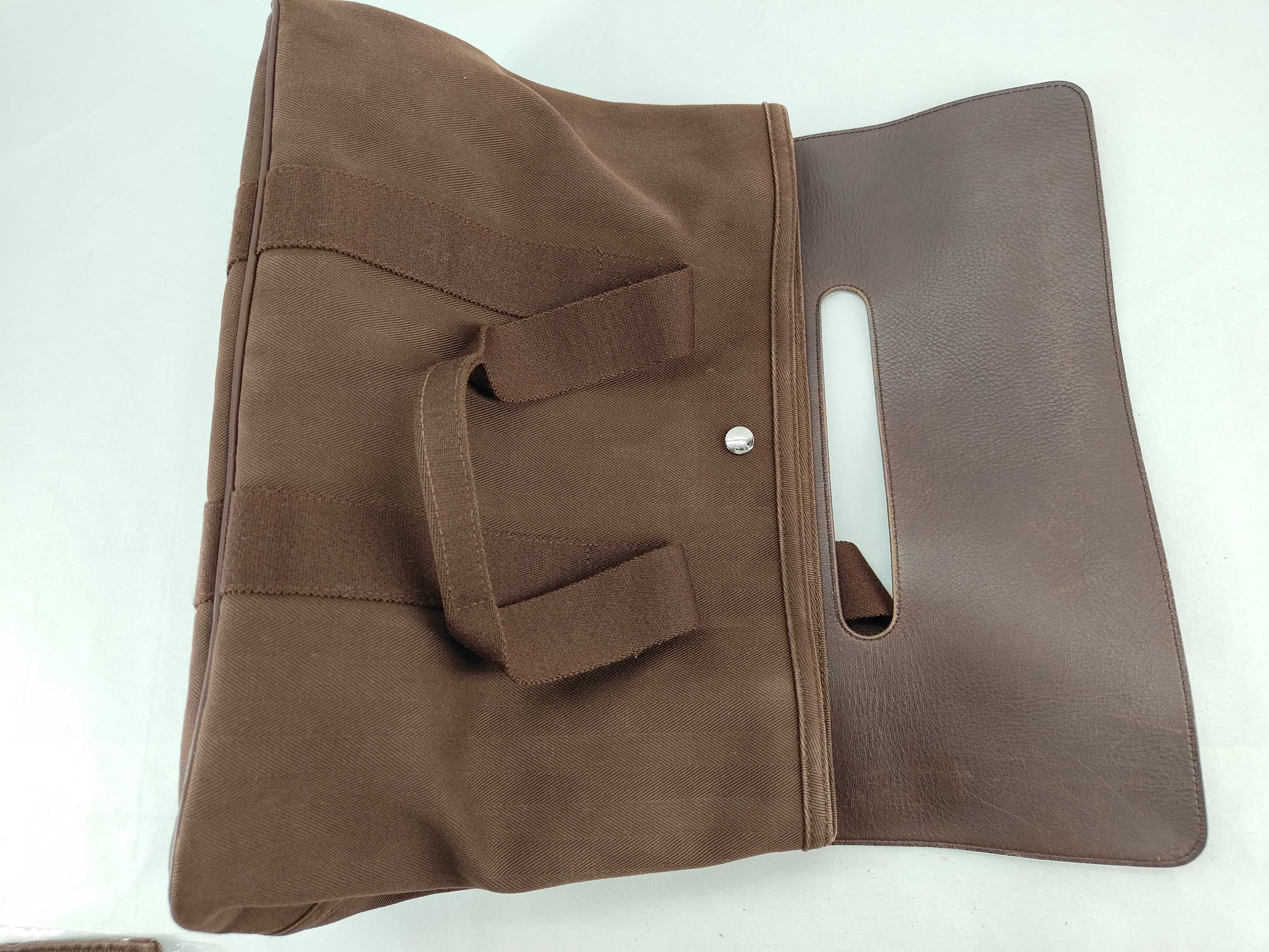 Valparaiso MM Brown Pouch Tote Bag — view 9