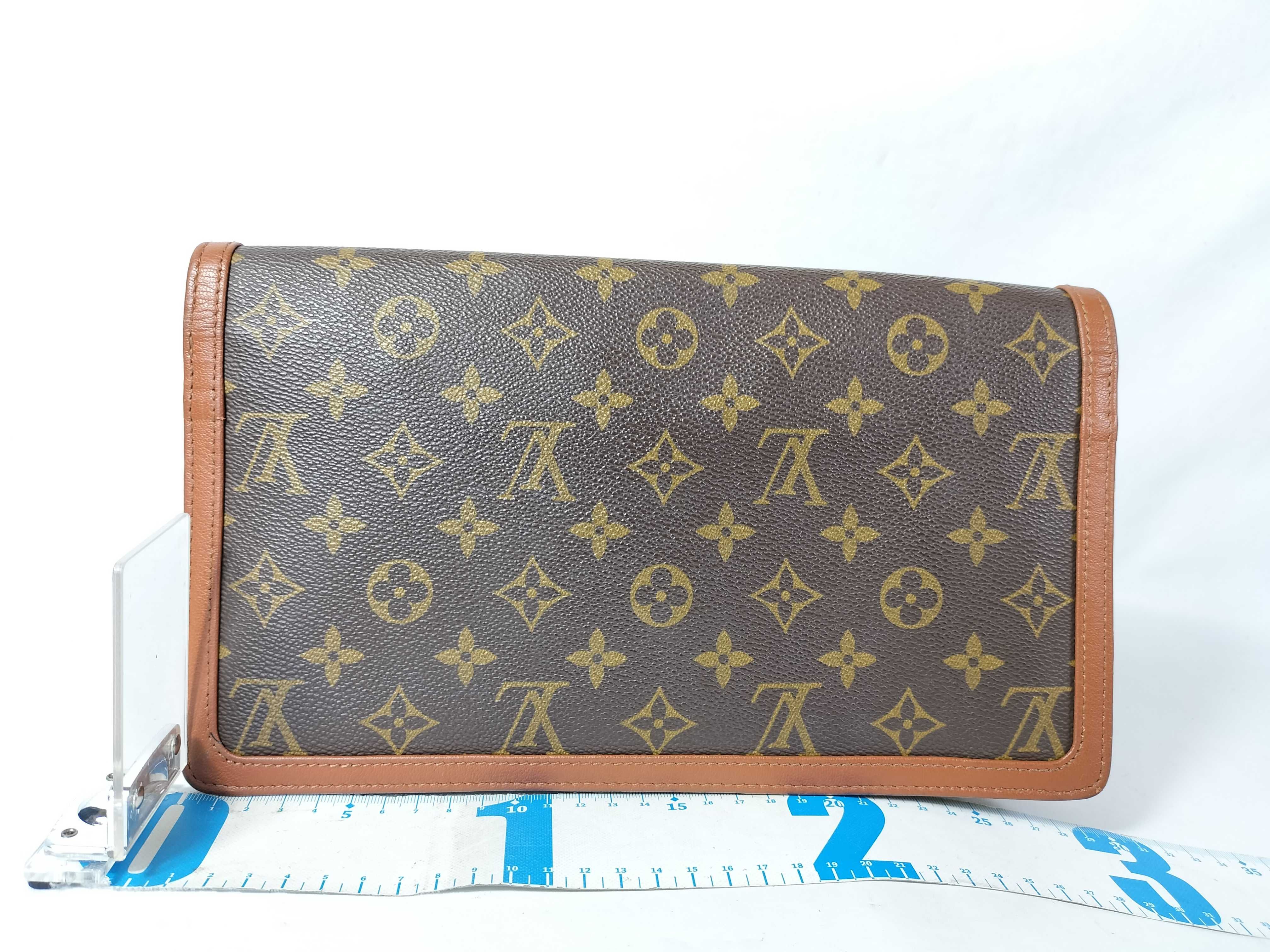 Monogram Louis Vuitton Second Bag — view 2