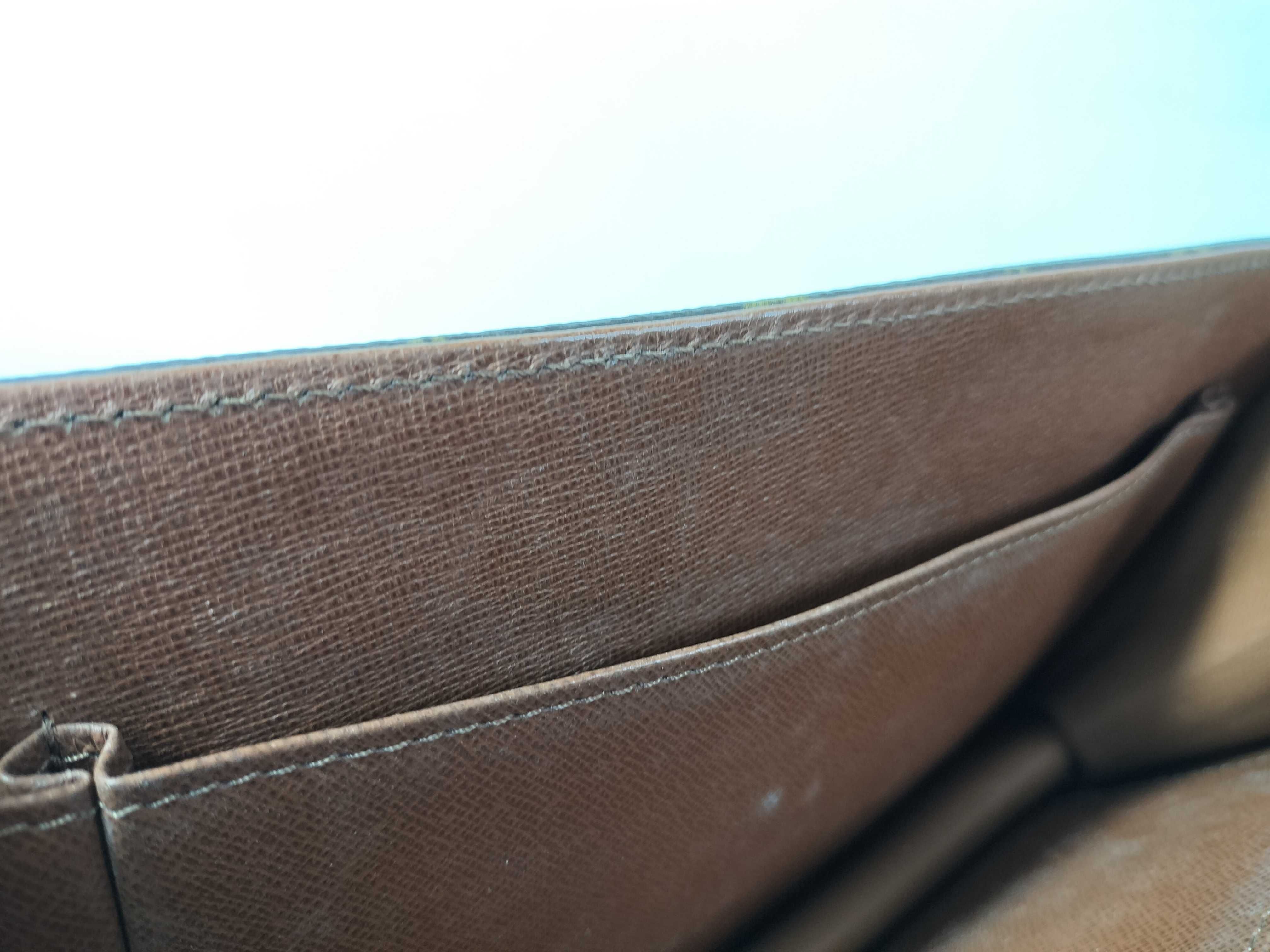 Monogram Louis Vuitton Second Bag — view 11