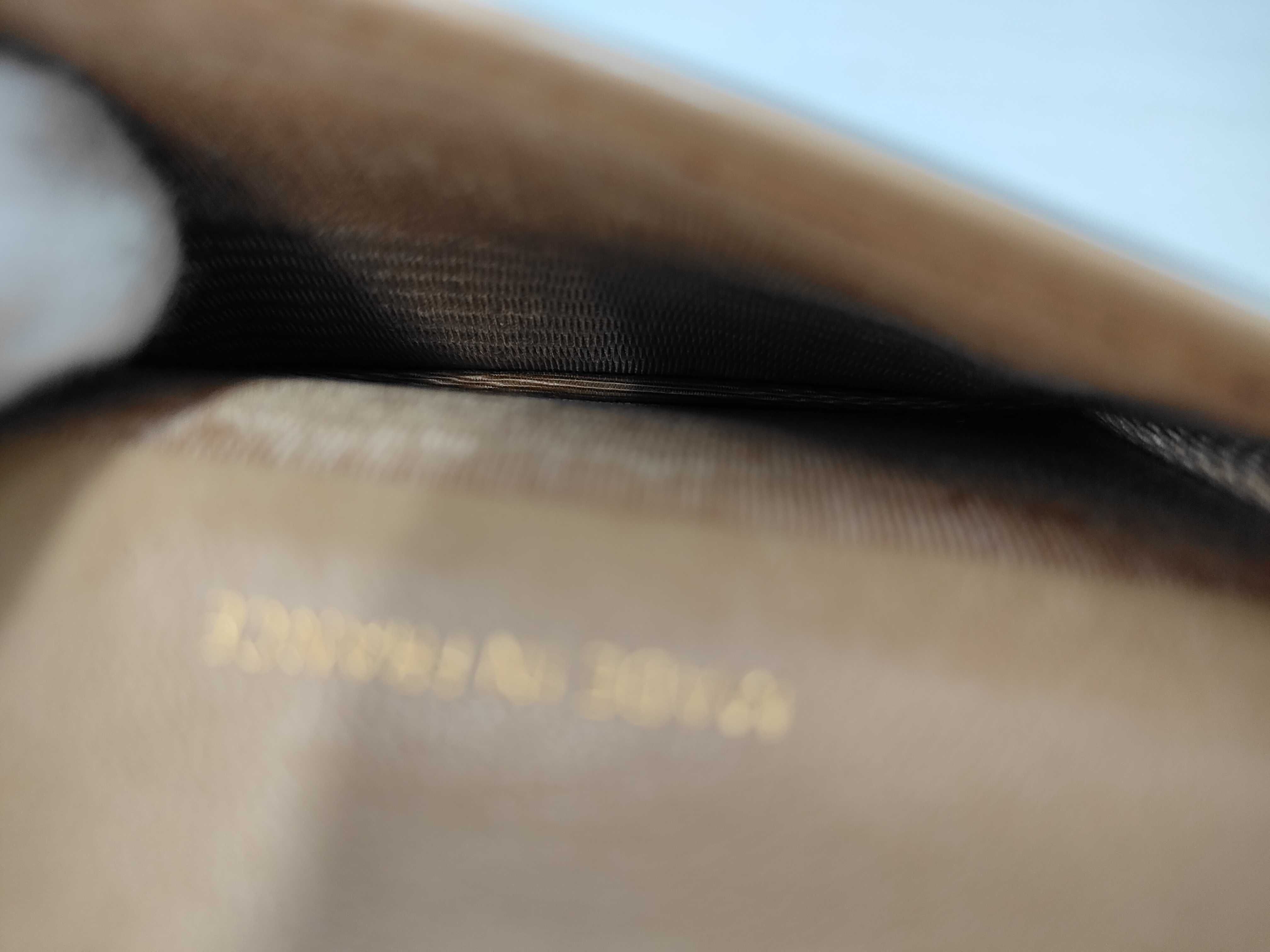 Caviar Skin Leather Card Case — view 7
