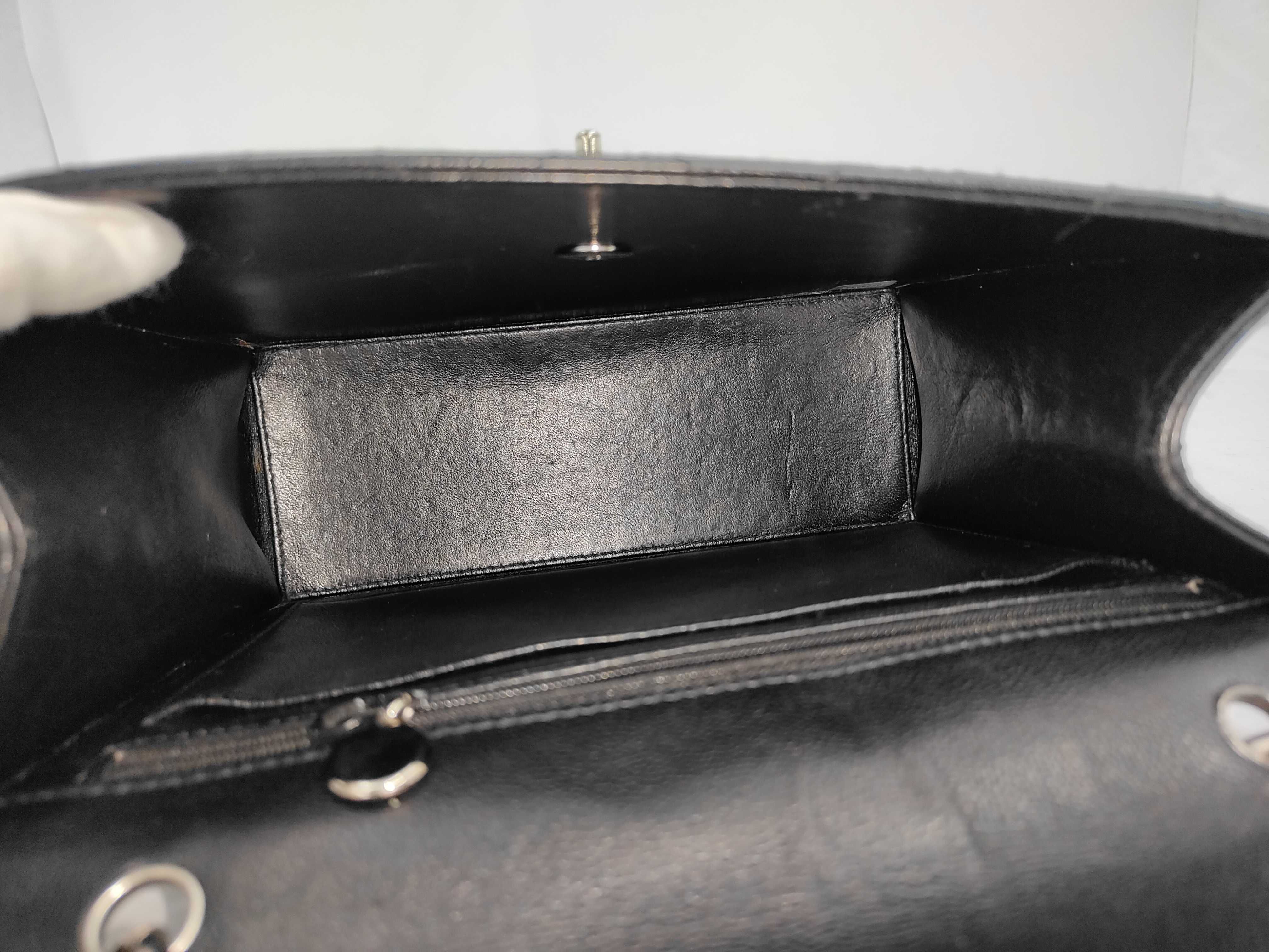 Matelassé Caviar Skin Shoulder Bag with Silver Hardware — view 10