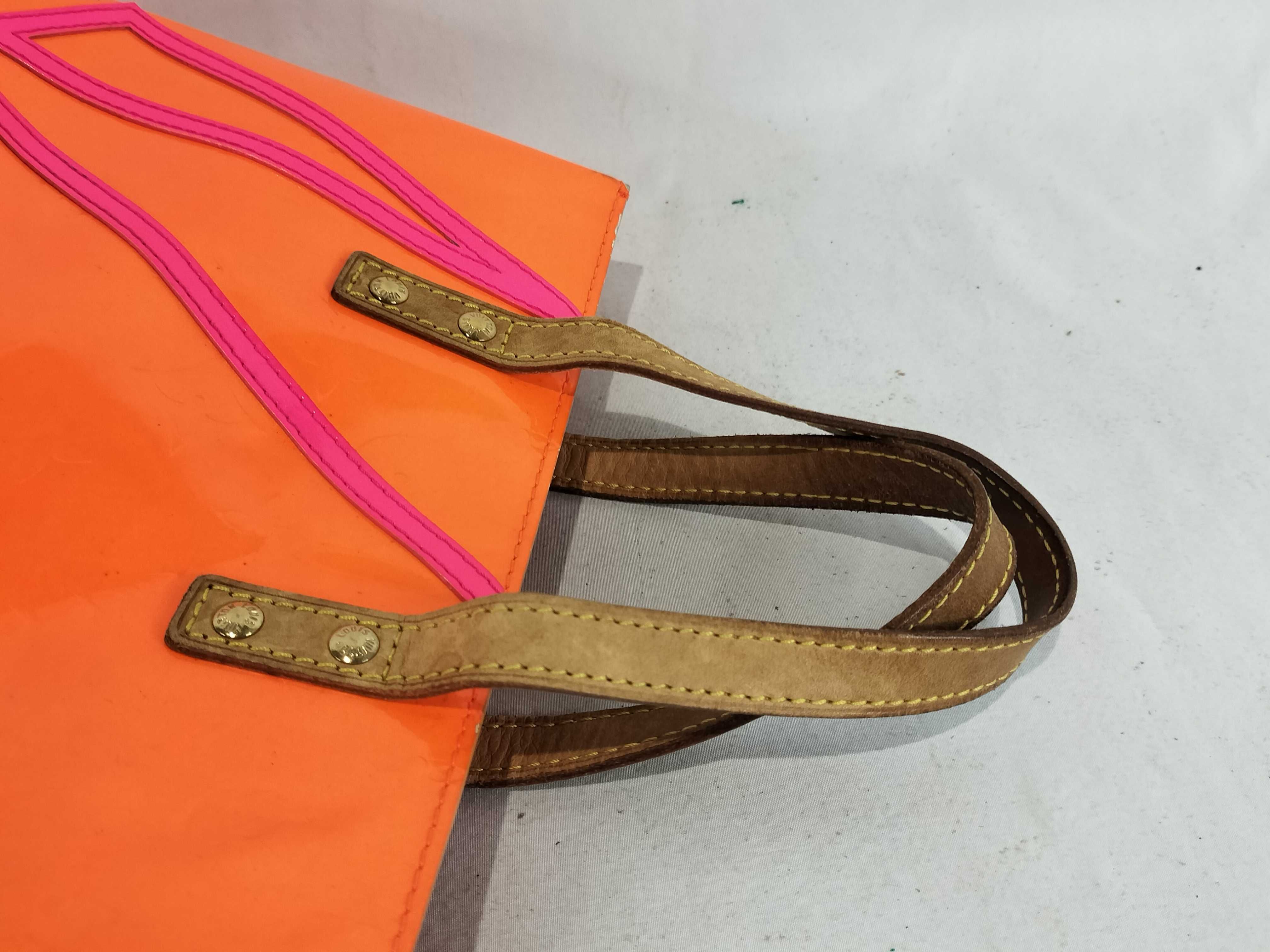 Vernis LV Fluorescent Lead PM Handbag — view 3