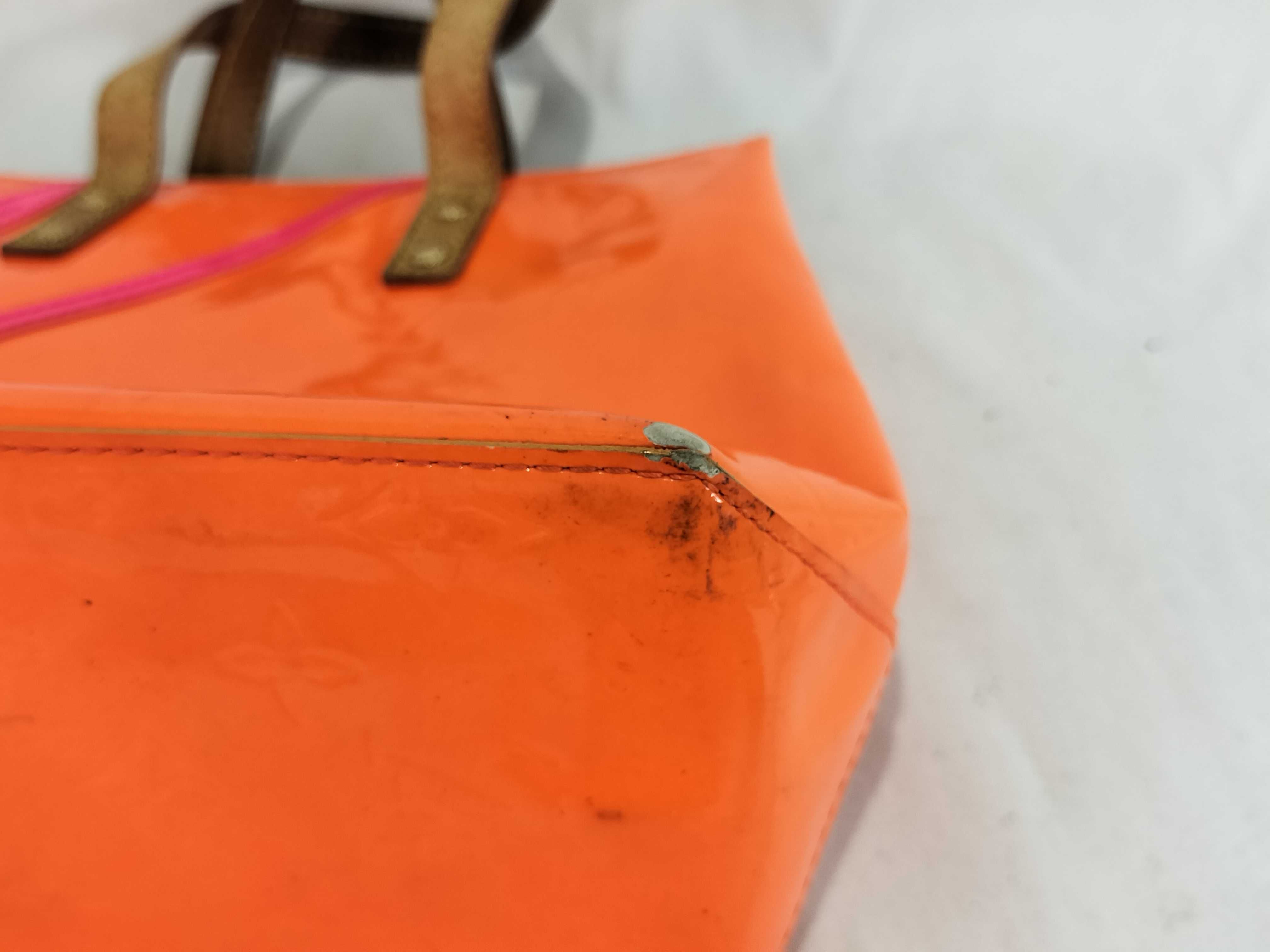 Vernis LV Fluorescent Lead PM Handbag — view 6