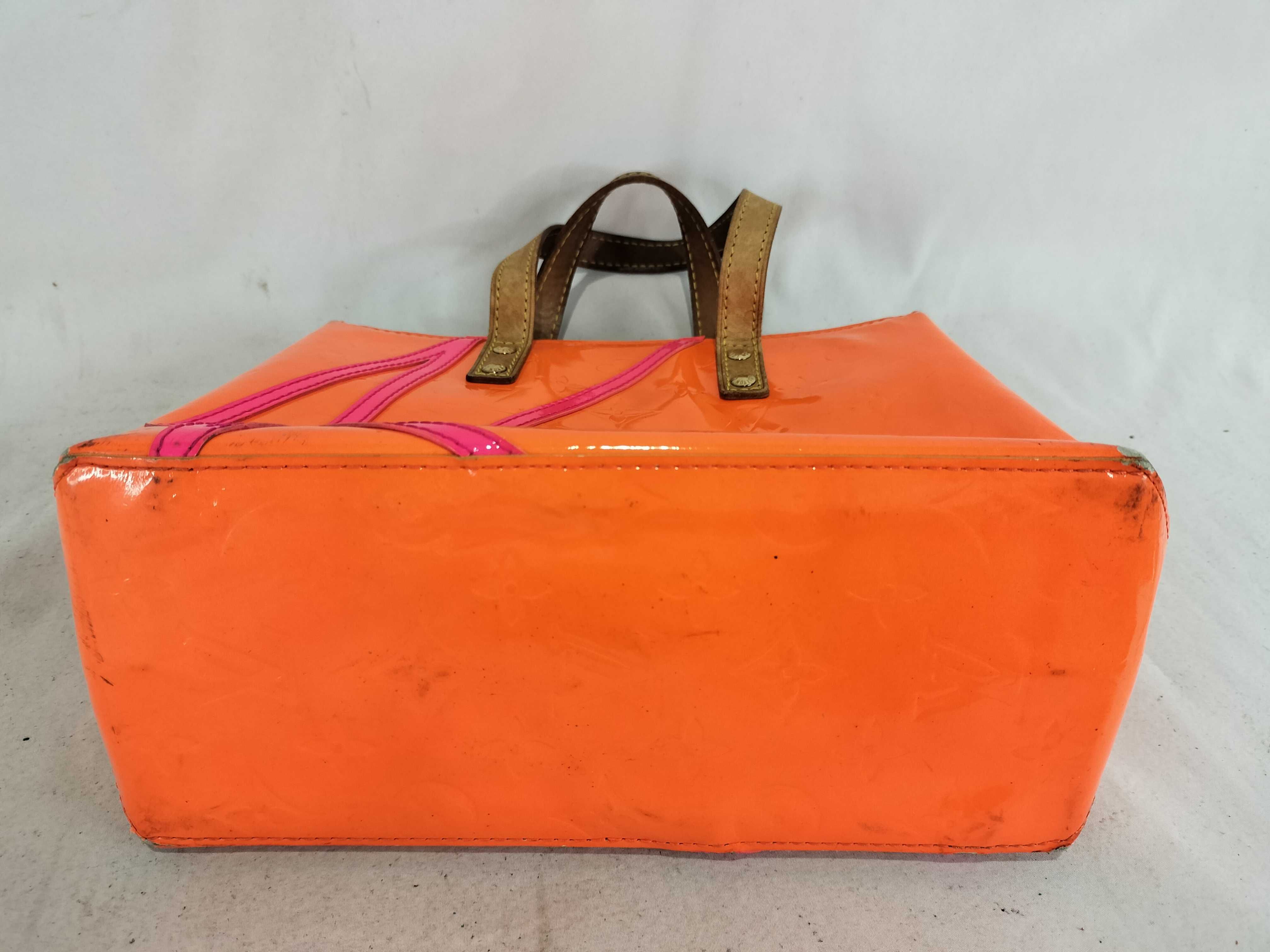 Vernis LV Fluorescent Lead PM Handbag — view 7