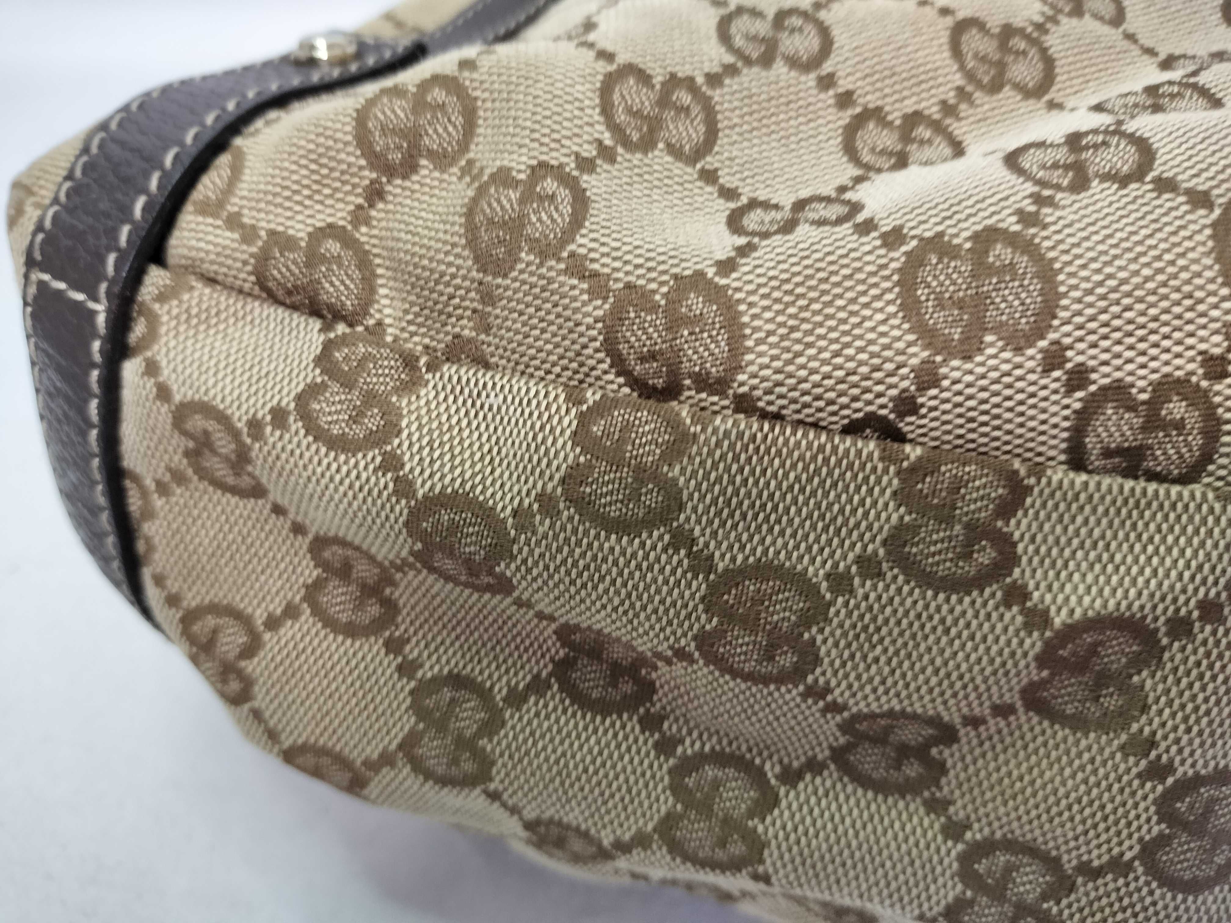 GG Canvas Abbey Handbag (Brown) — view 9
