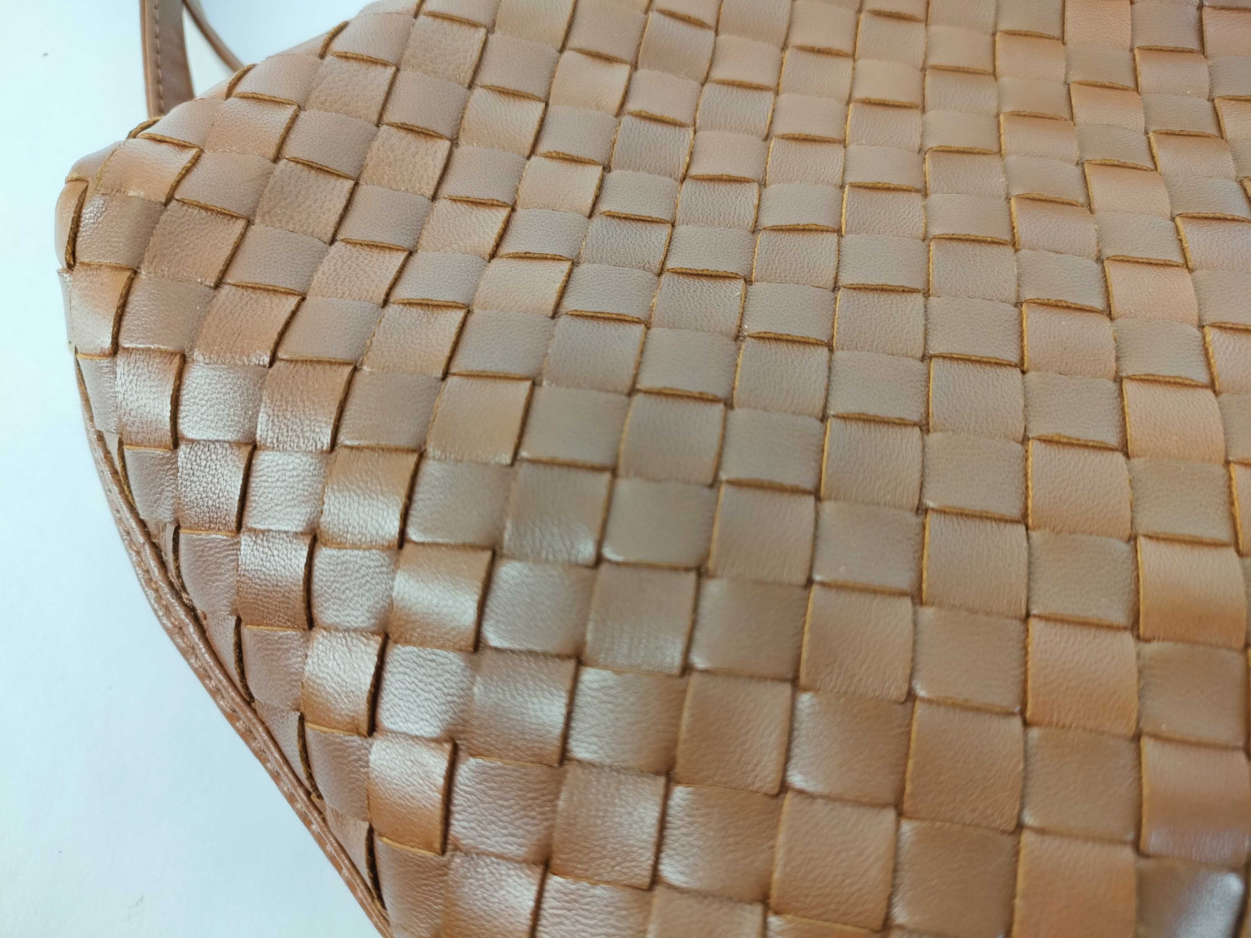 Intrecciato Shoulder Bag, Brown Shoulder Bag — view 14